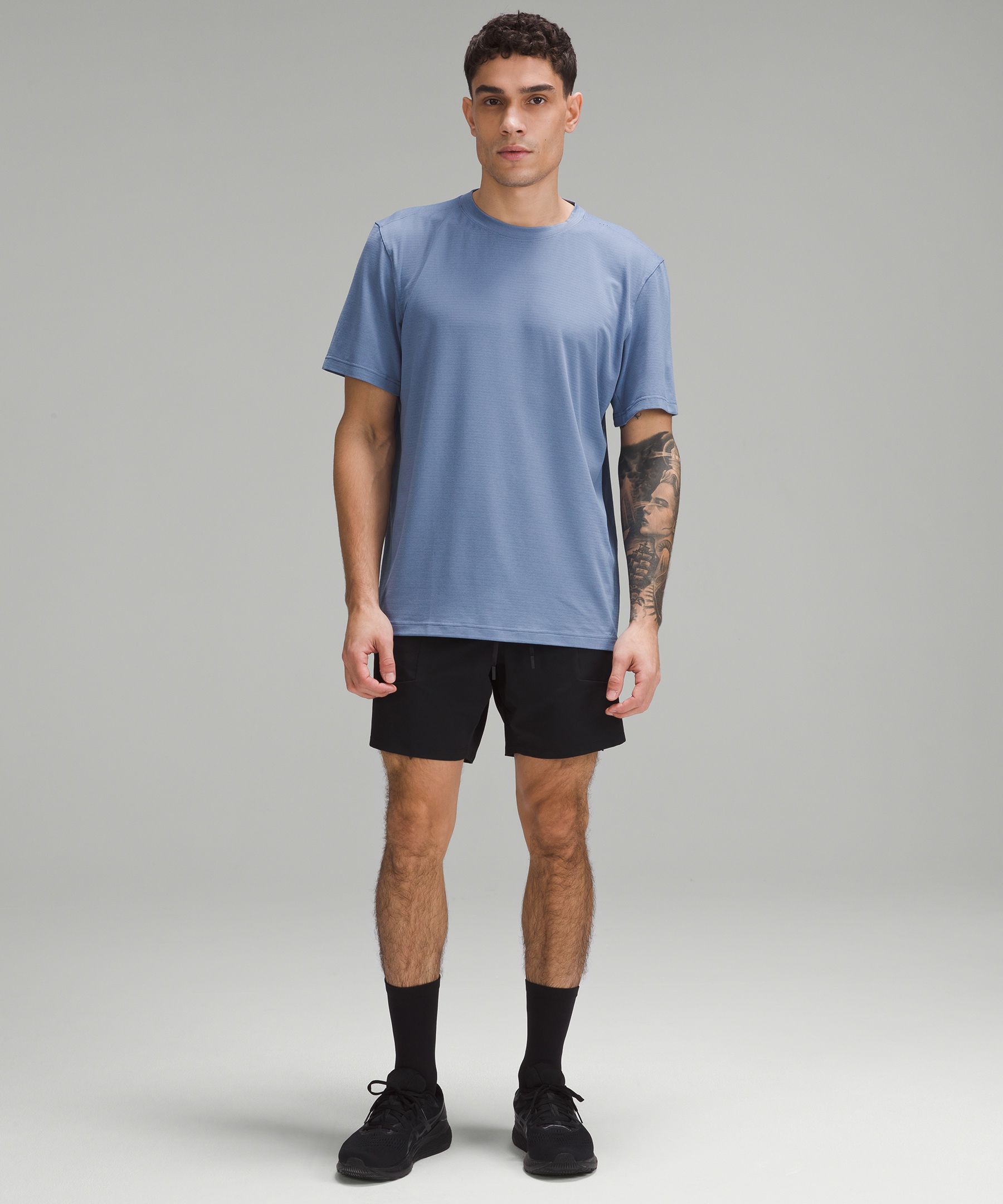 License to Train Relaxed-Fit Short-Sleeve Shirt | Men's Short Sleeve Shirts & Tee's