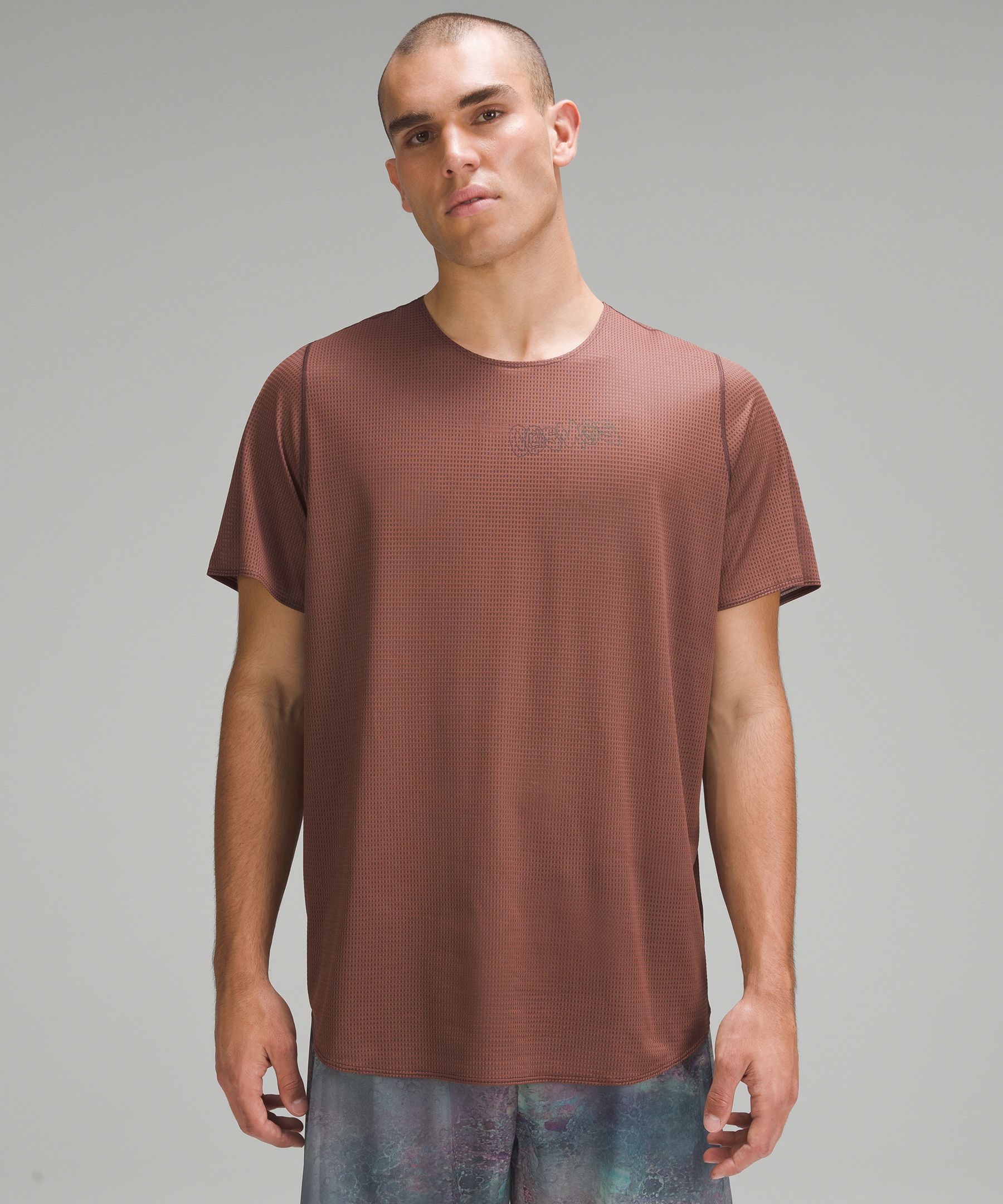 lululemon lab Grid Mesh Training T-Shirt *Graphic, Men's Short Sleeve  Shirts & Tee's