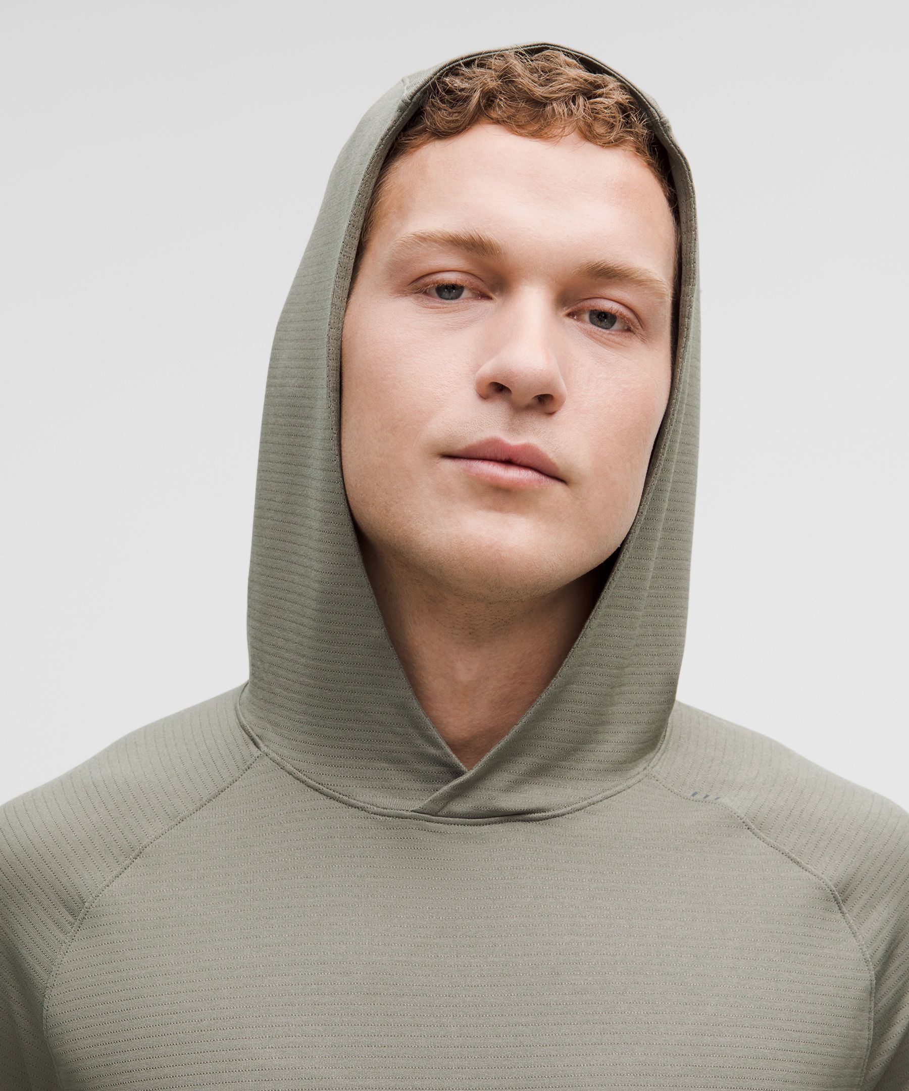 LULULEMON LICENSE TO TRAIN HOODIE 