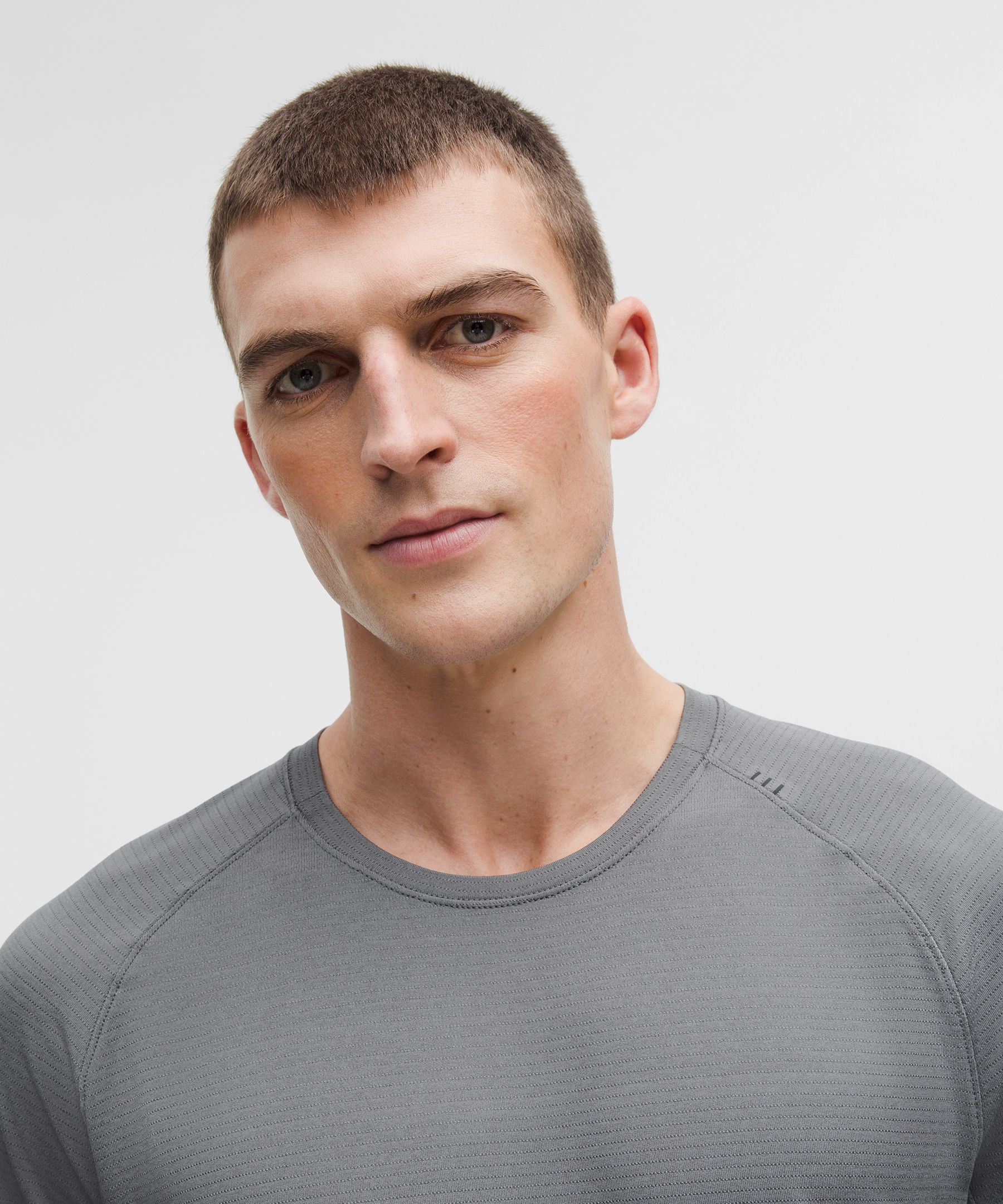 License to Train Short-Sleeve Shirt | Men's Short Sleeve Shirts & Tee's