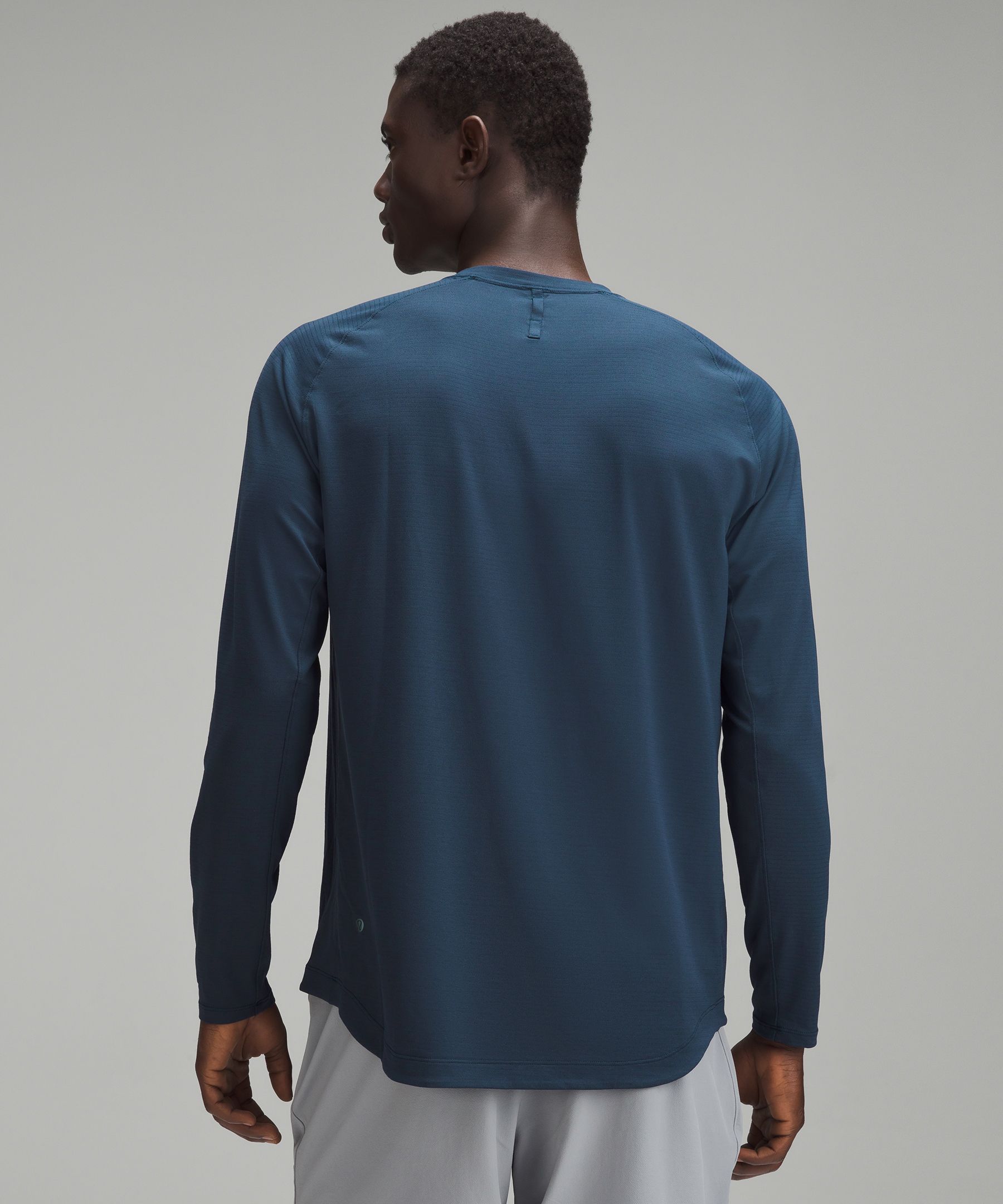 Lululemon Athletica Blue Active T-Shirt Size 8 - 43% off