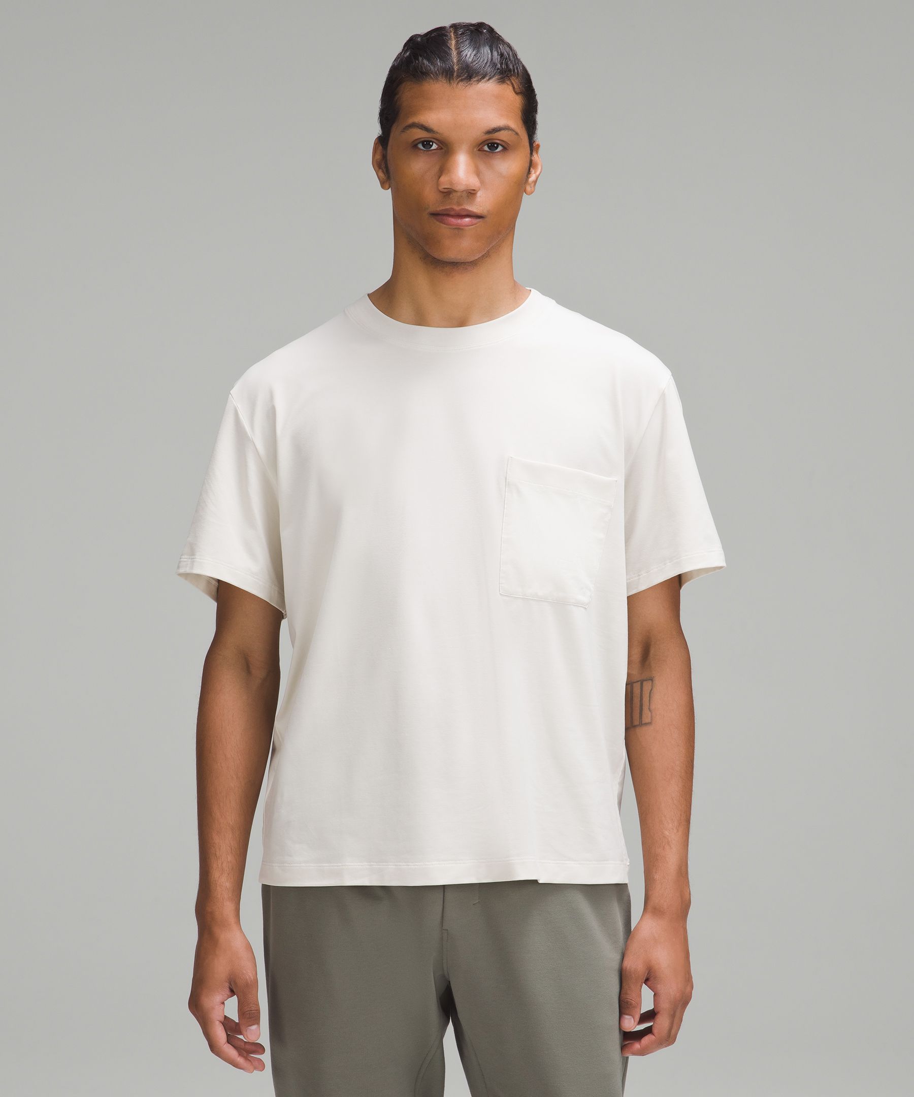 Essential Oversized Pocket T-Shirt - White | Destructive