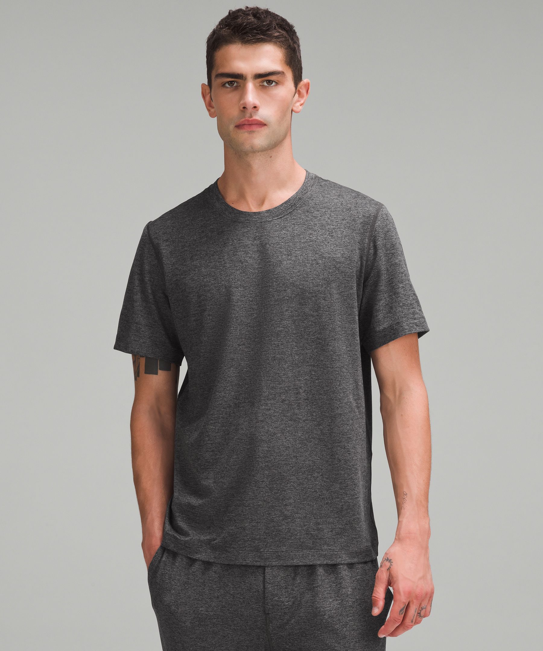 Discount Lululemon Short Sleeve Tops Promotions - Dark Olive Mens