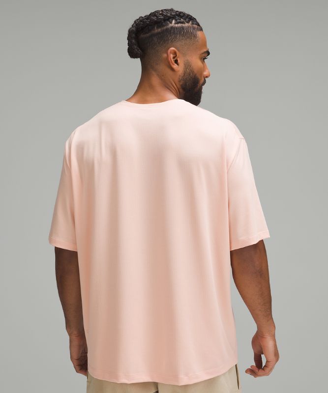 Super-Oversized-Fit Outdoor Short Sleeve Shirt