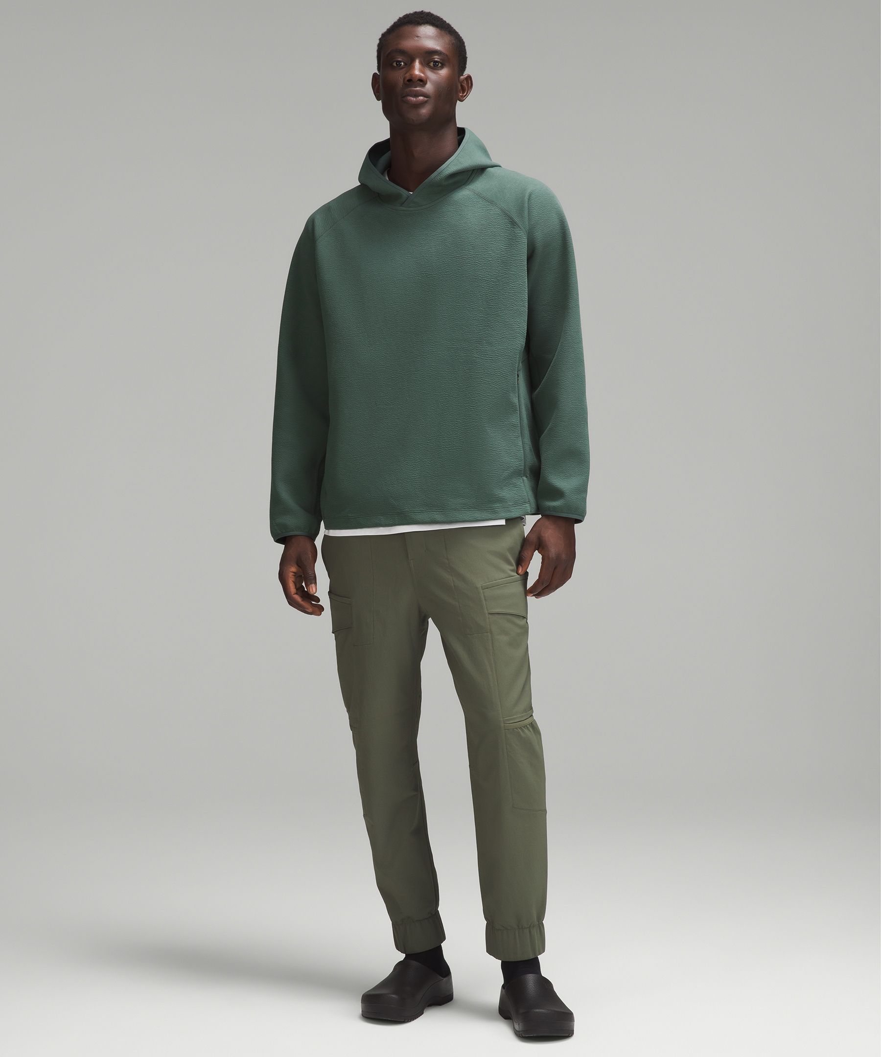 FLUKE Alaska Sweatshirt in Green for Men