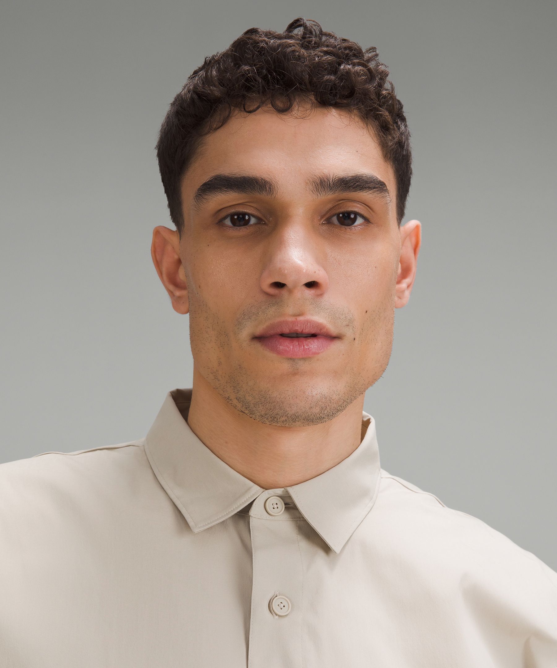 Lululemon Poplin Relaxed Long-sleeve Button Up Shirt