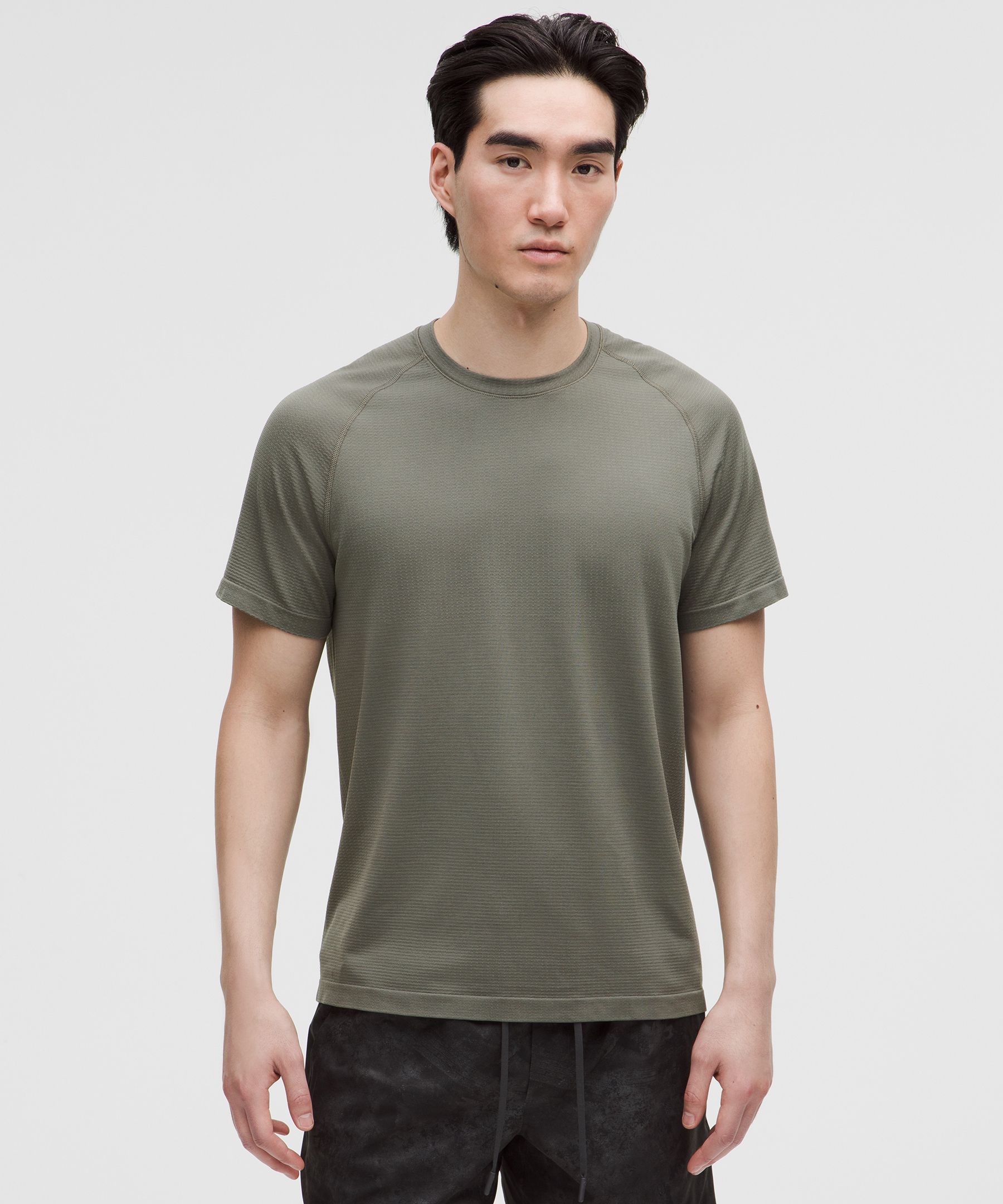 Metal Vent Tech Short-Sleeve Shirt - Grey