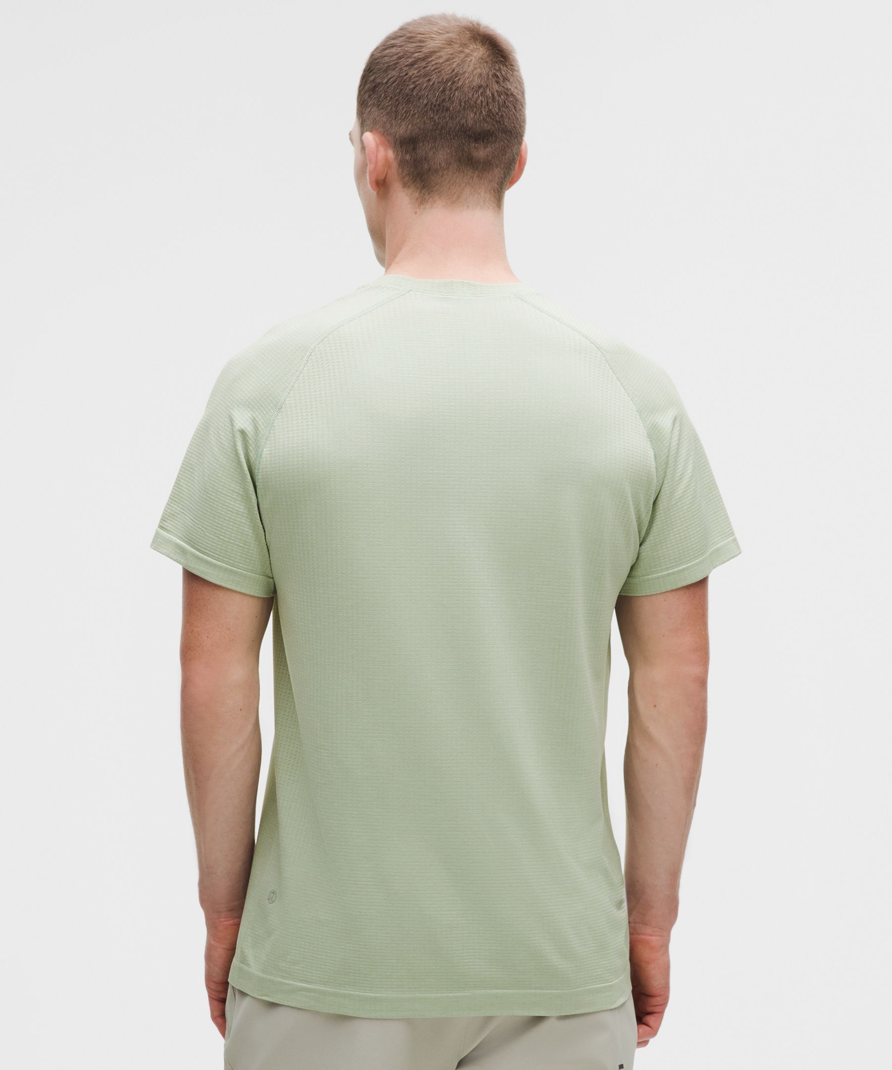 Metal Vent Tech Short-Sleeve Shirt