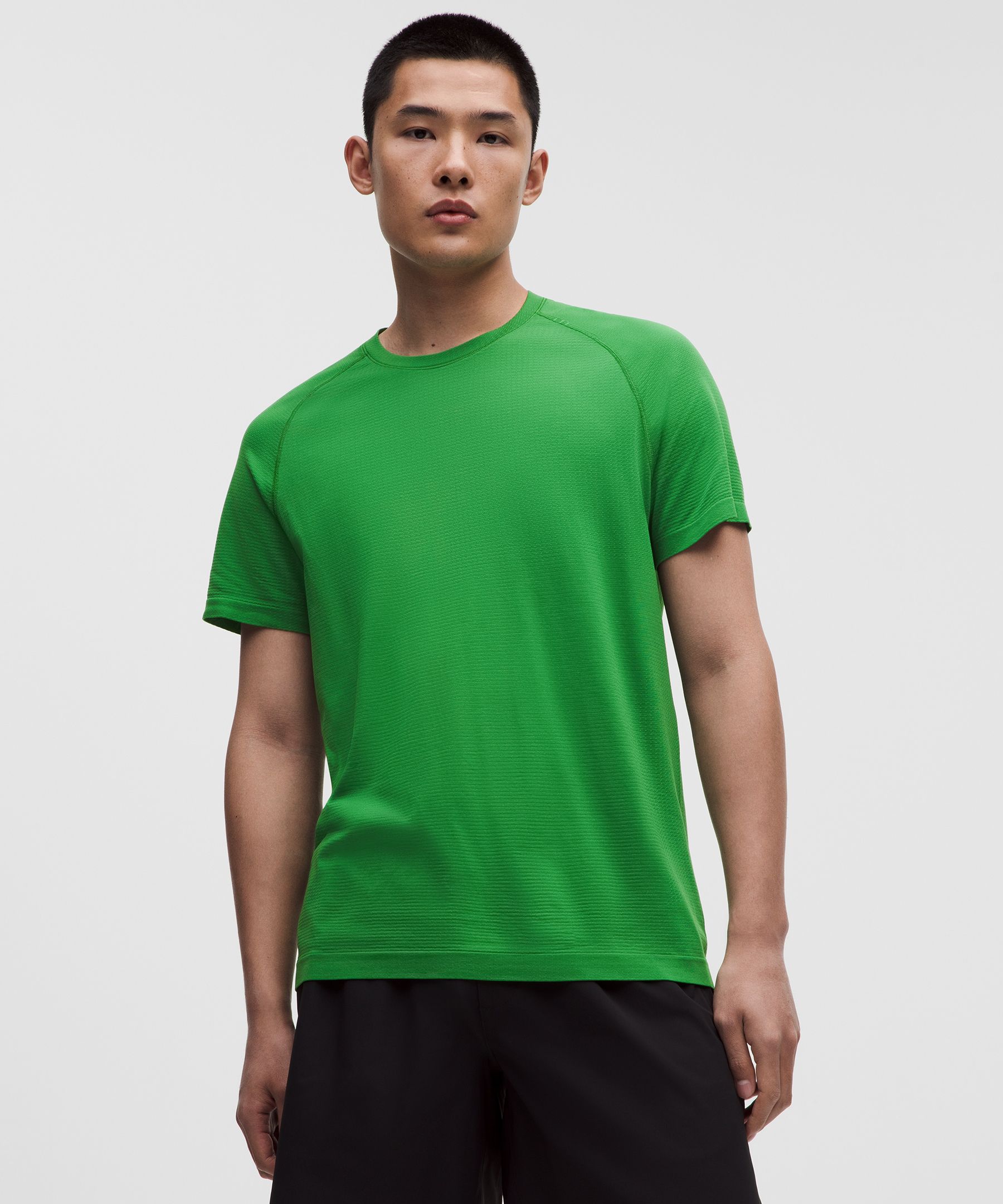 Metal Vent Tech Short-Sleeve Shirt