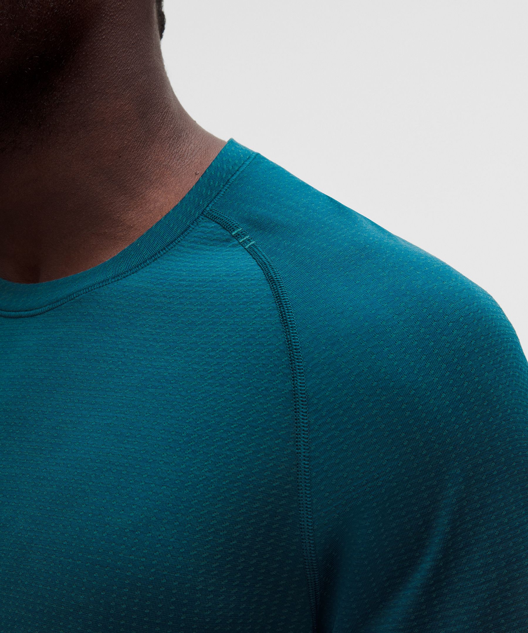 Metal Vent Tech Short-Sleeve Shirt