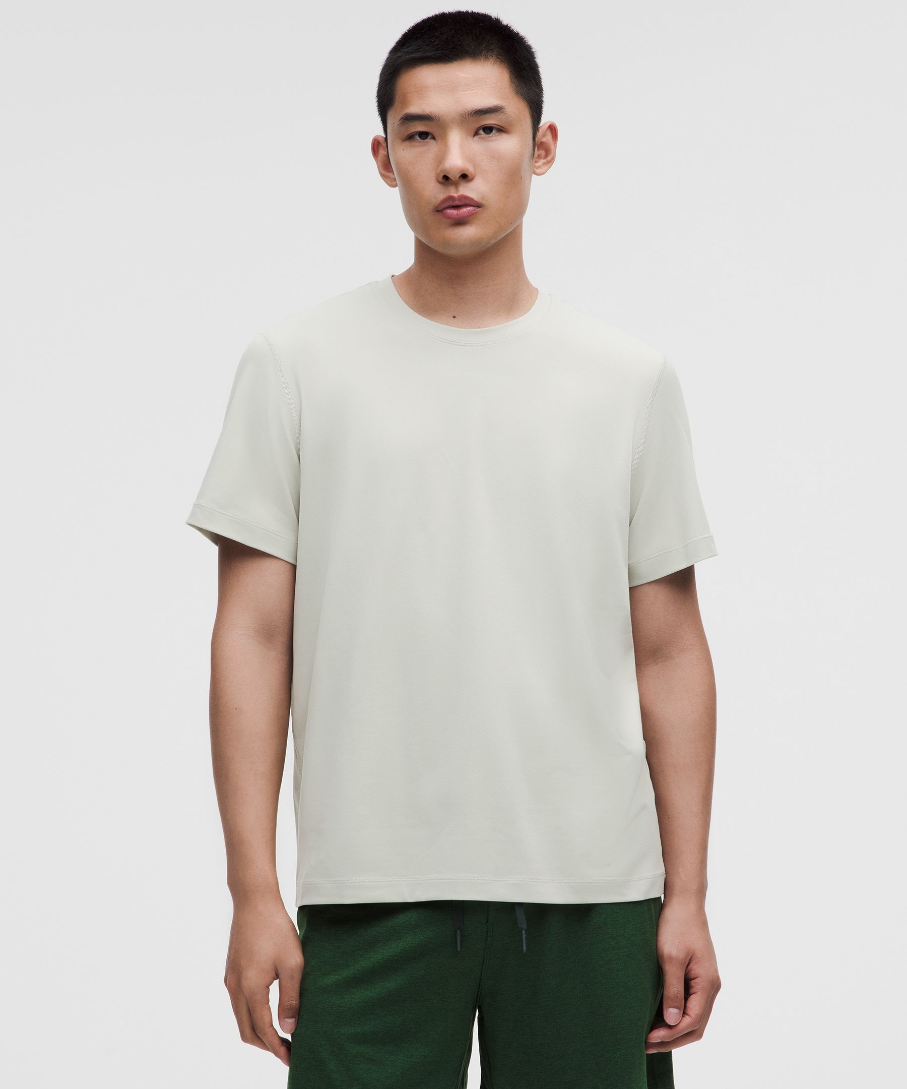 ルルレモン Fundamental Tシャツ | ショートスリーブ | Lululemon JP