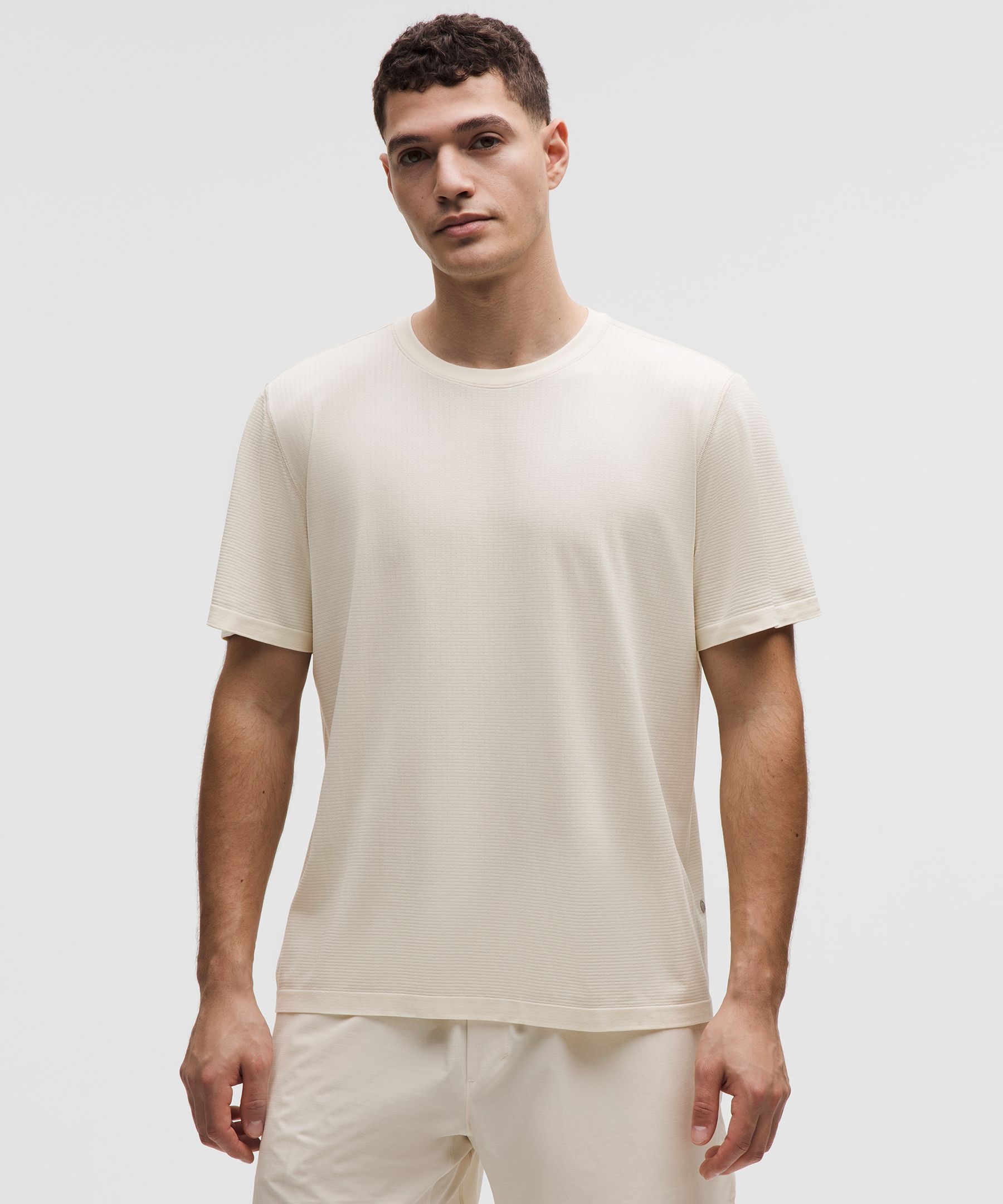 Metal Vent Tech Relaxed-Fit Short-Sleeve Shirt