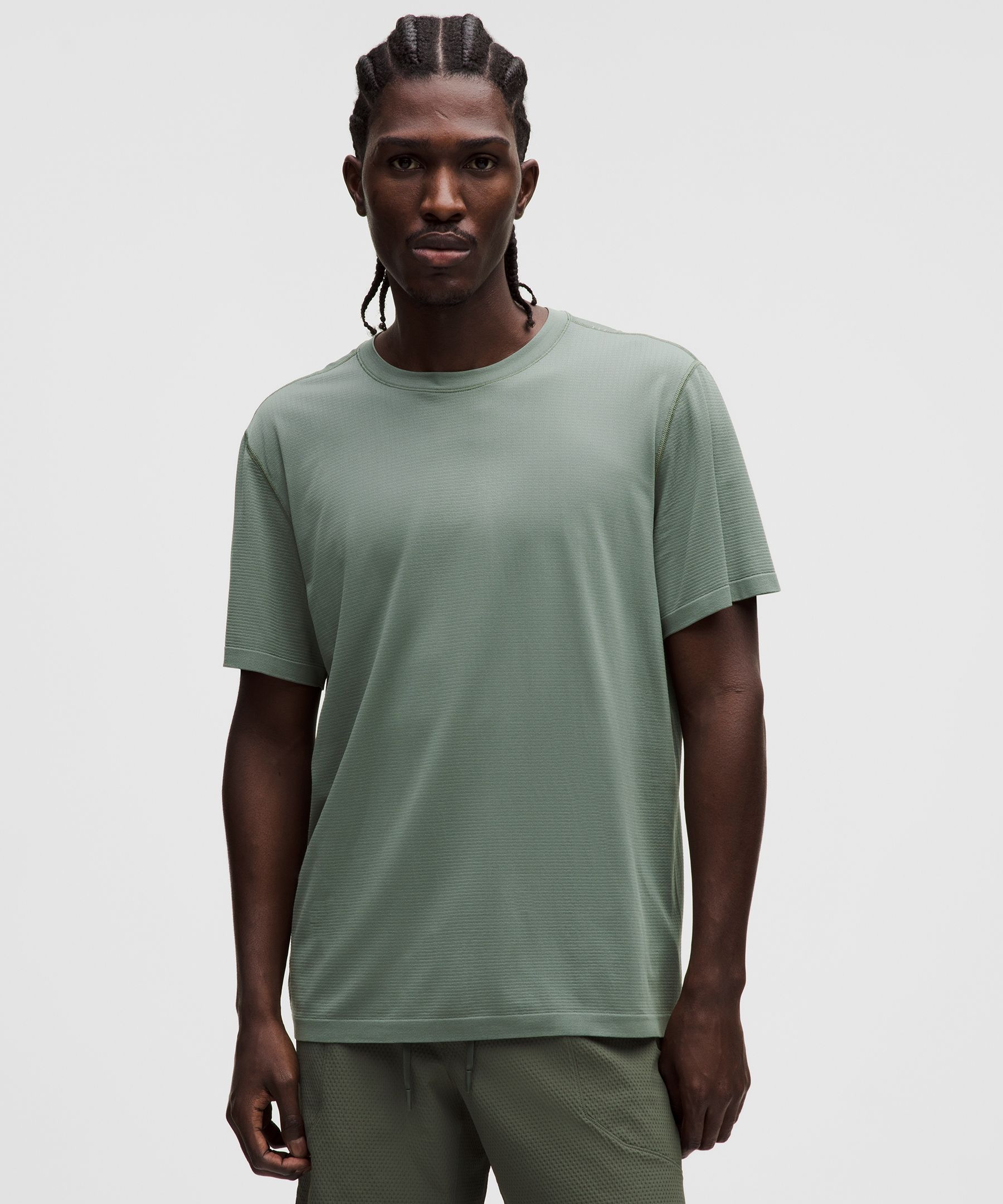 Metal Vent Tech Relaxed-Fit Short-Sleeve Shirt