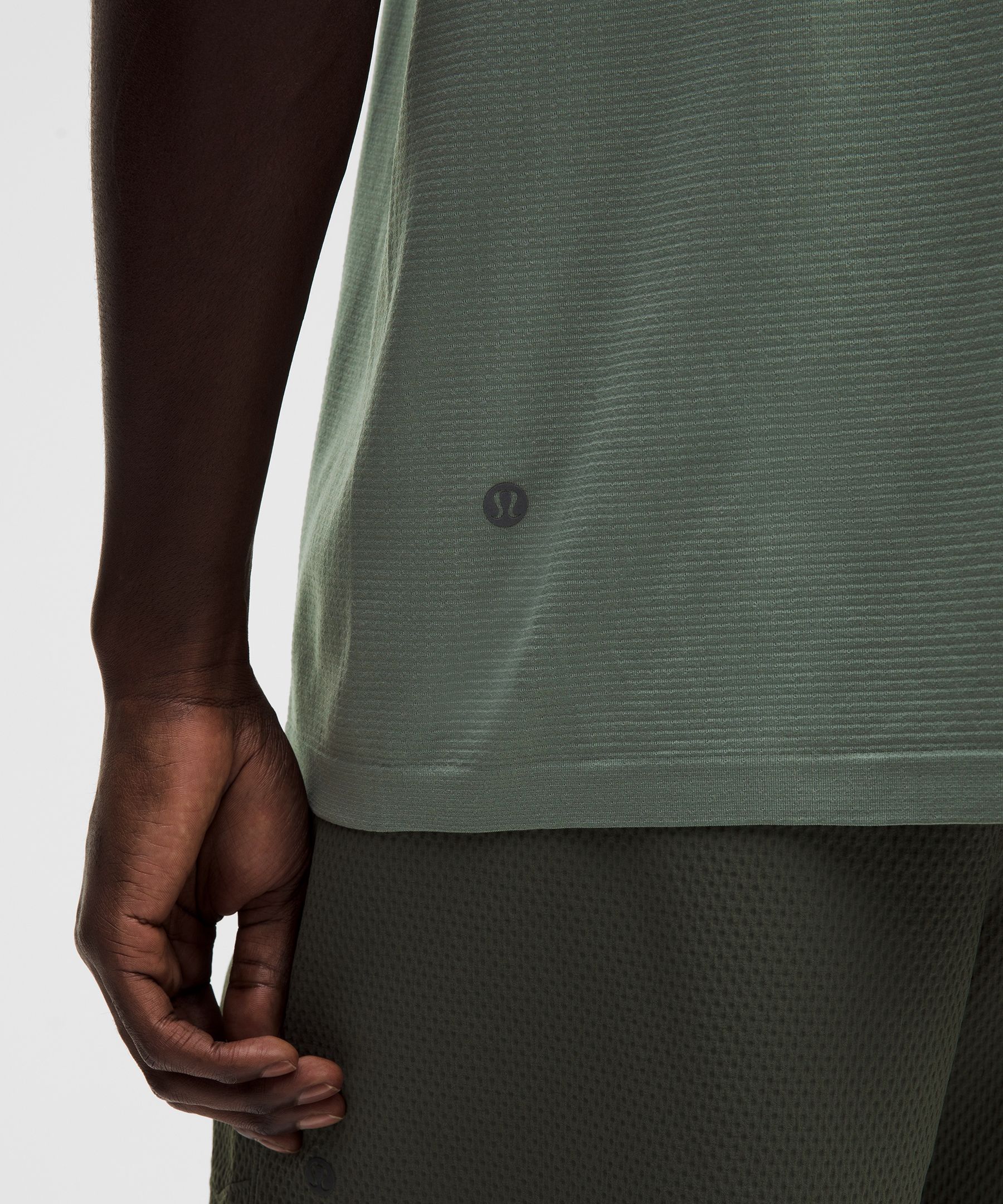 Metal Vent Tech Relaxed-Fit Short-Sleeve Shirt