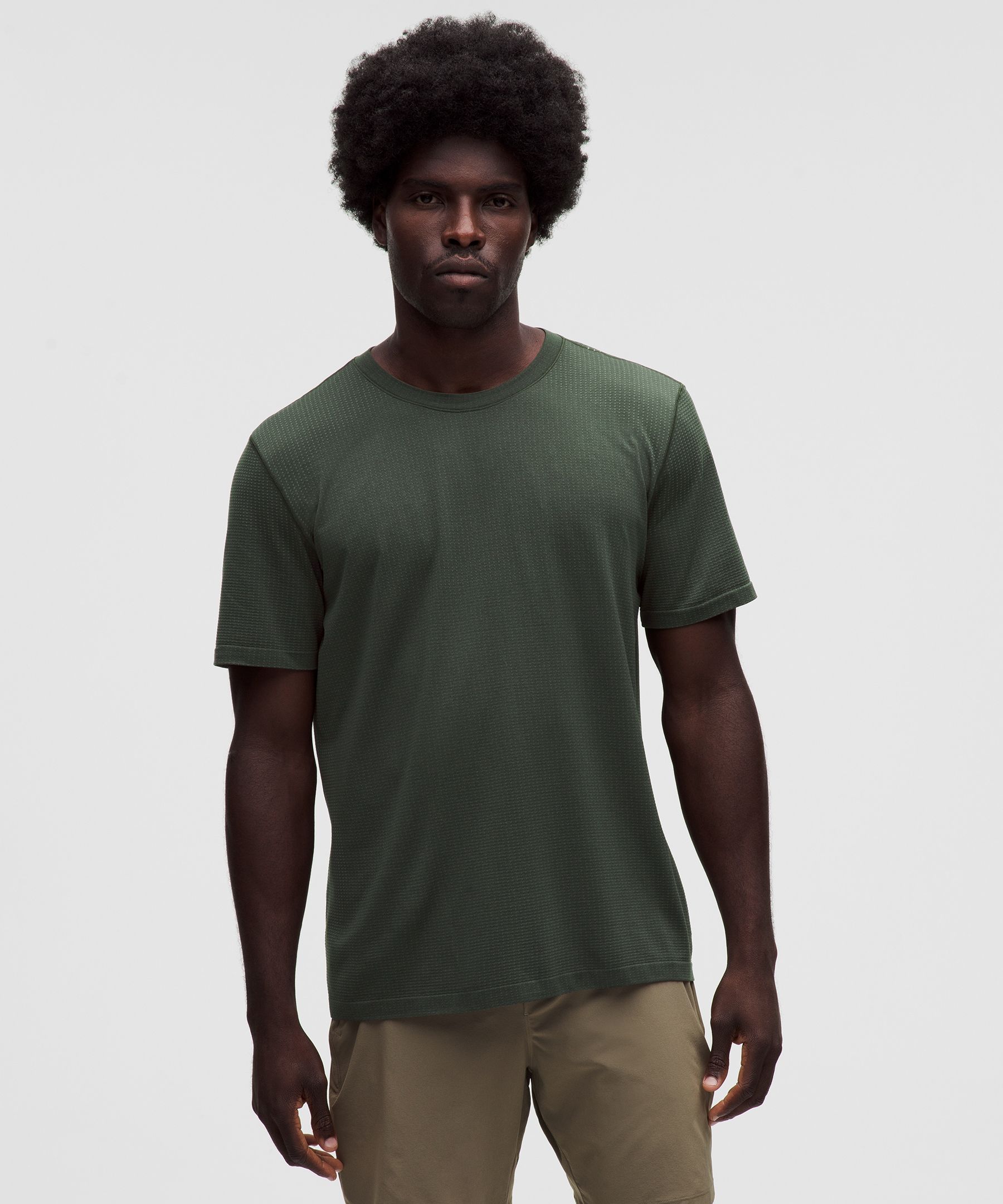 Metal Vent Tech Relaxed-Fit Short-Sleeve Shirt