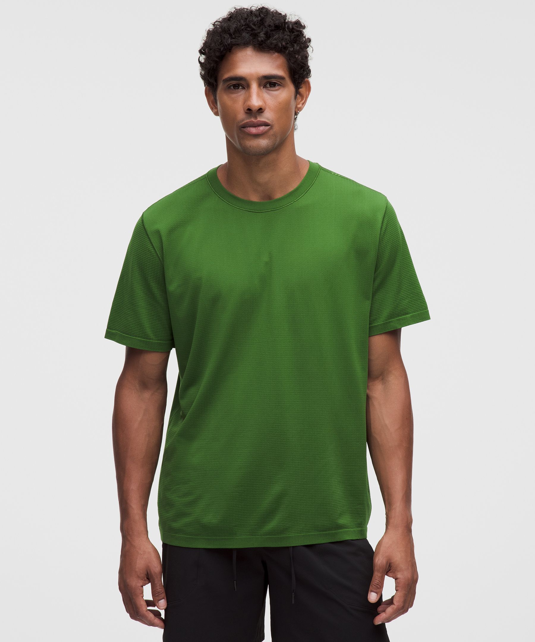 Metal Vent Tech Relaxed-Fit Short-Sleeve Shirt
