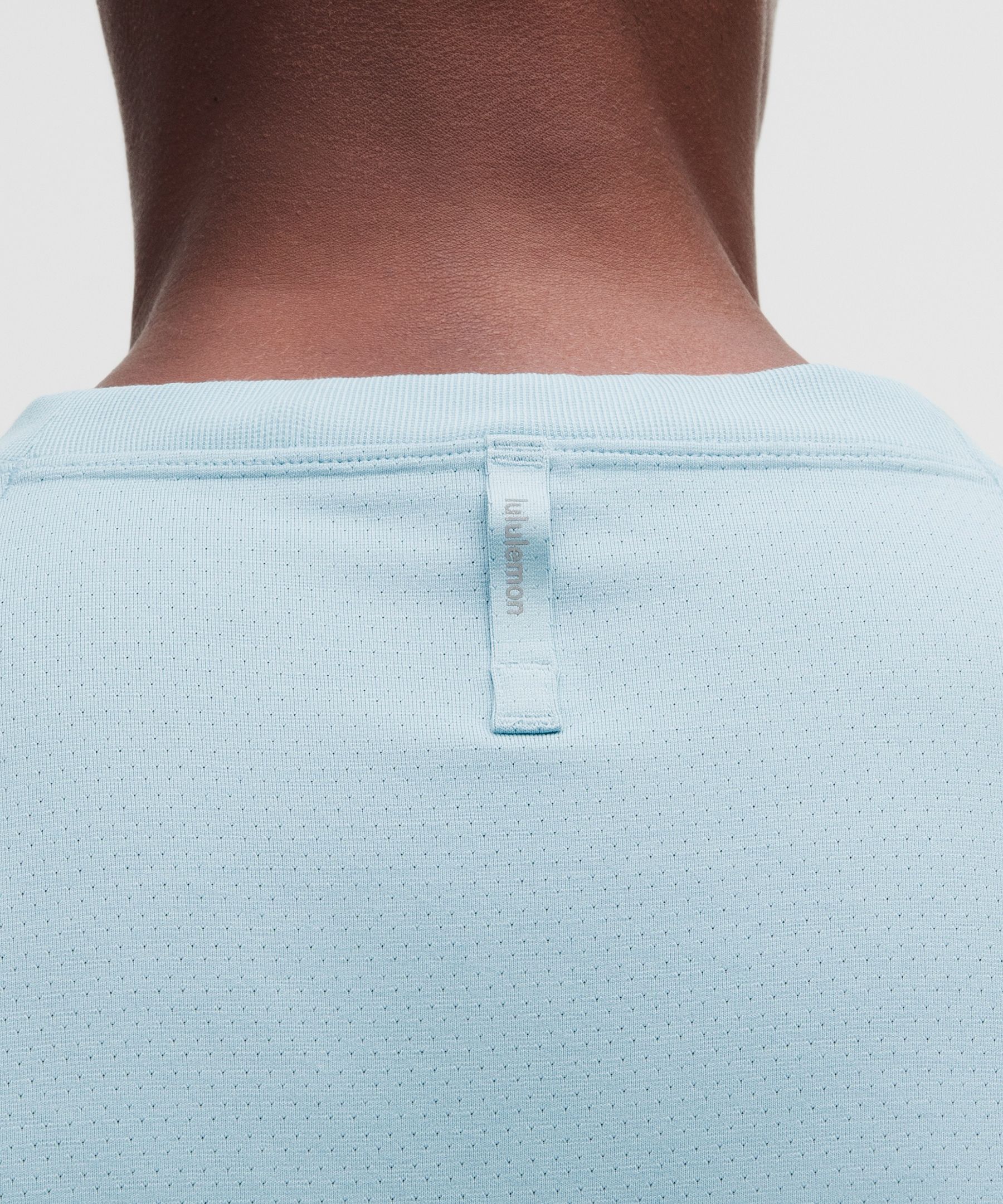 EasySet Training Short-Sleeve Shirt