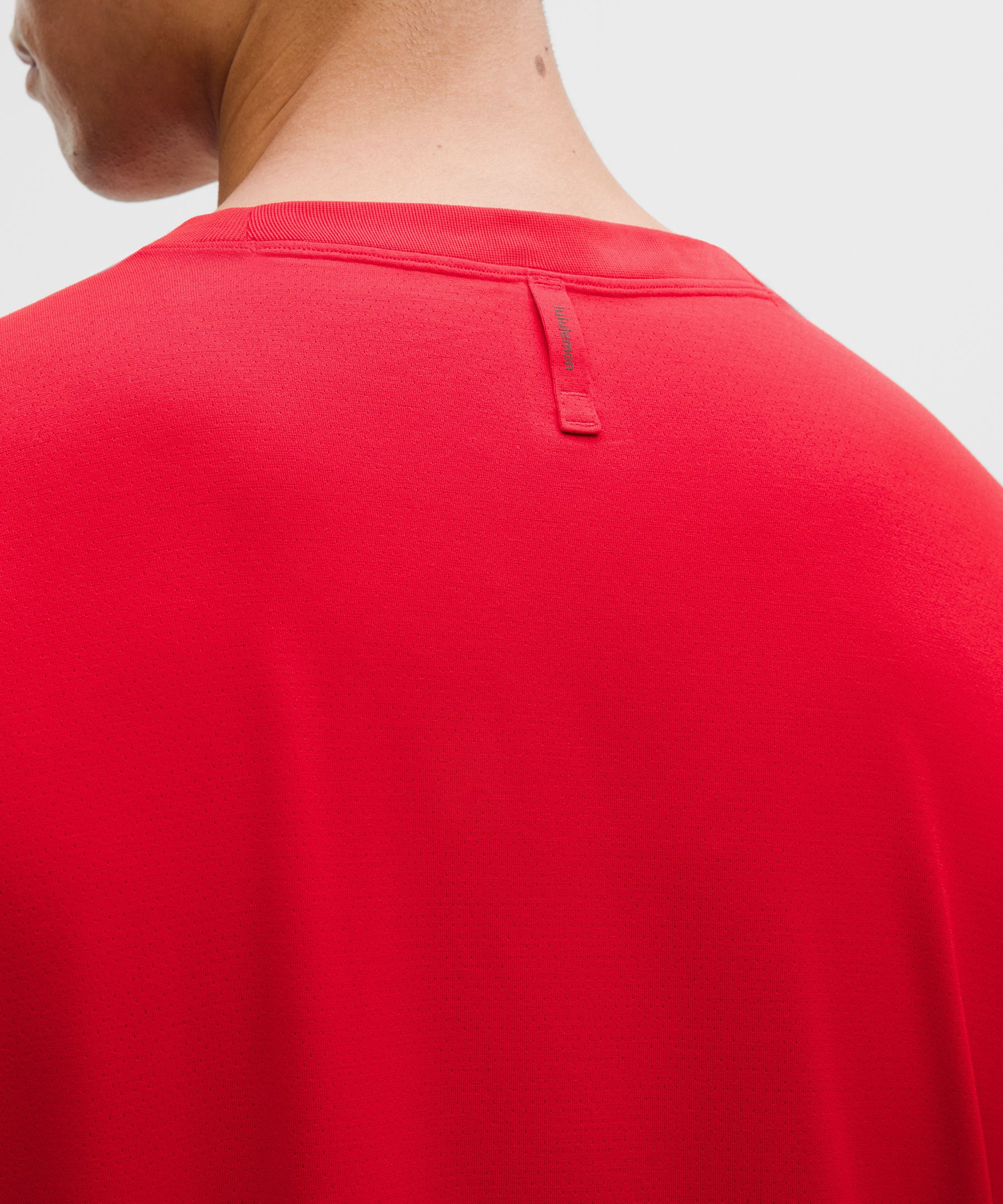 EasySet Training Short-Sleeve Shirt