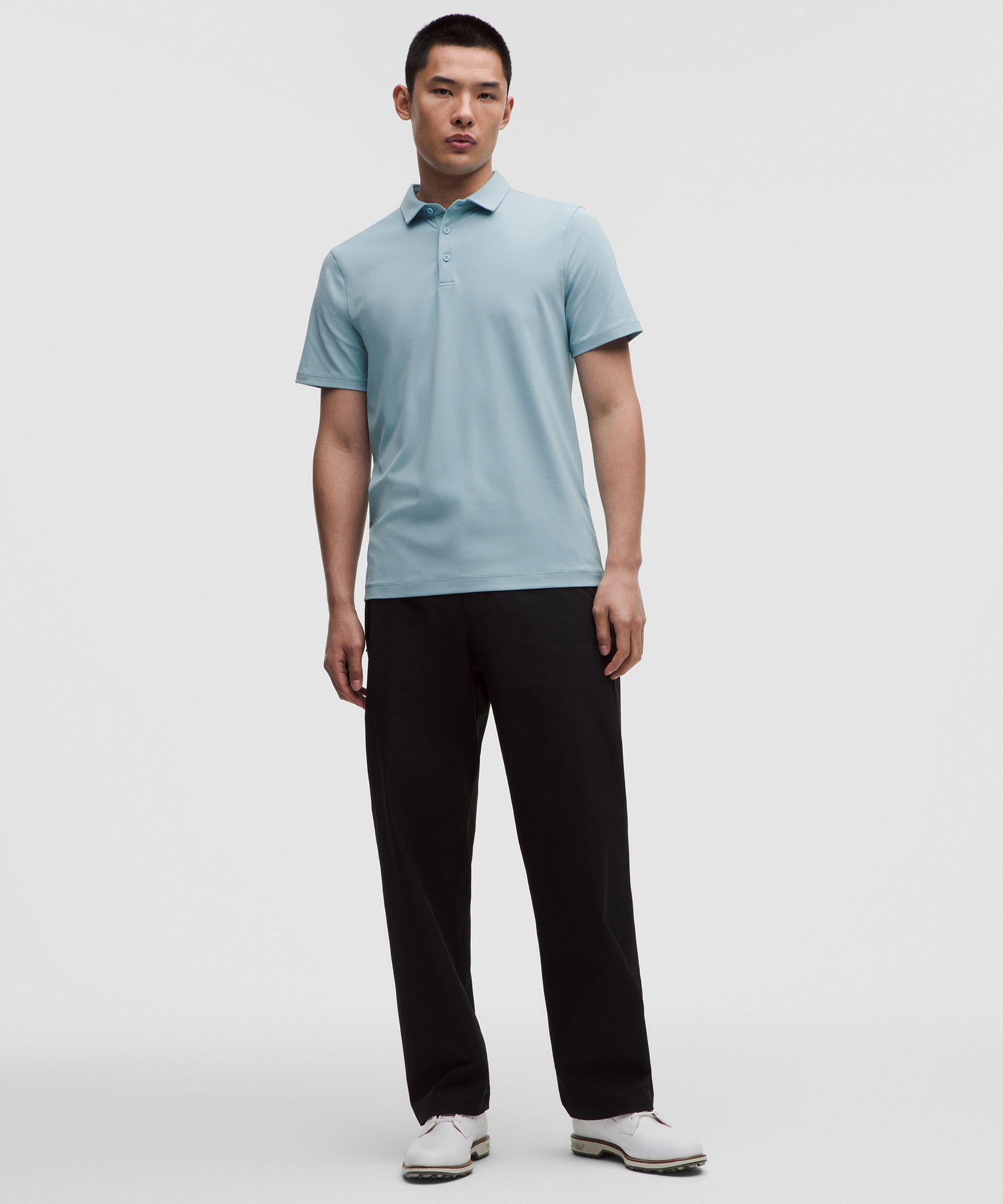 Polo ajusté ShowZero™ pour hommes