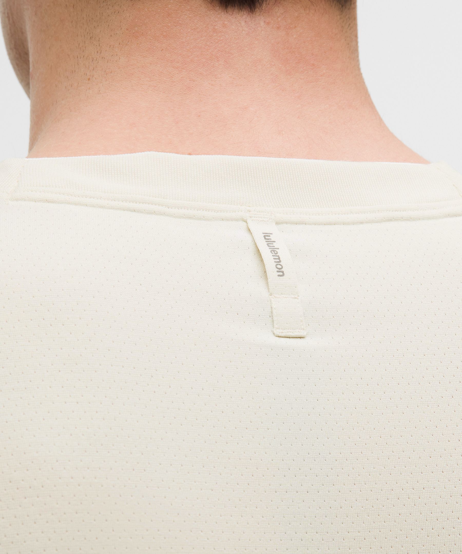 EasySet Training Short-Sleeve Shirt *Shorter