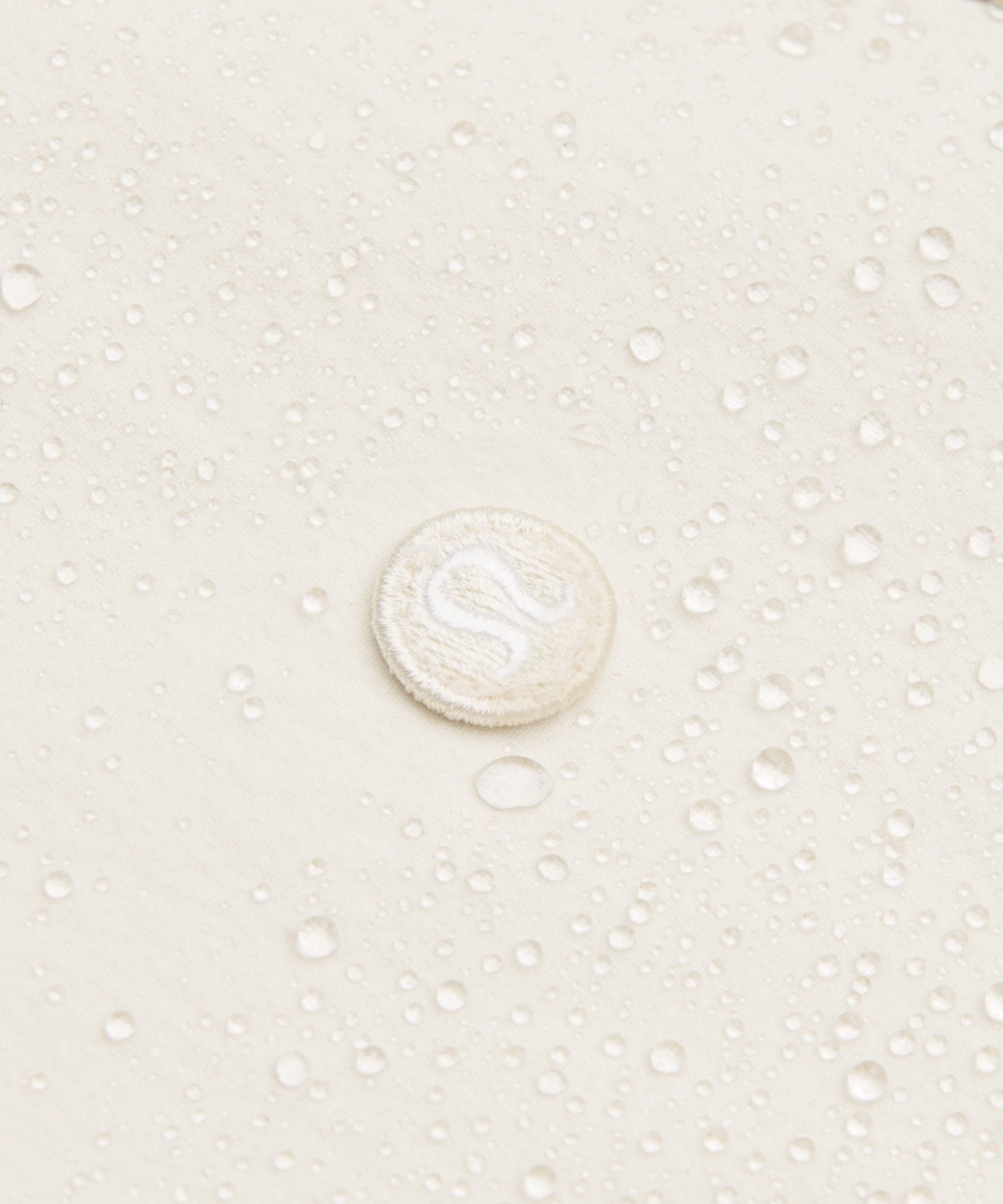 Water-Repellent Golf V-Neck Pullover