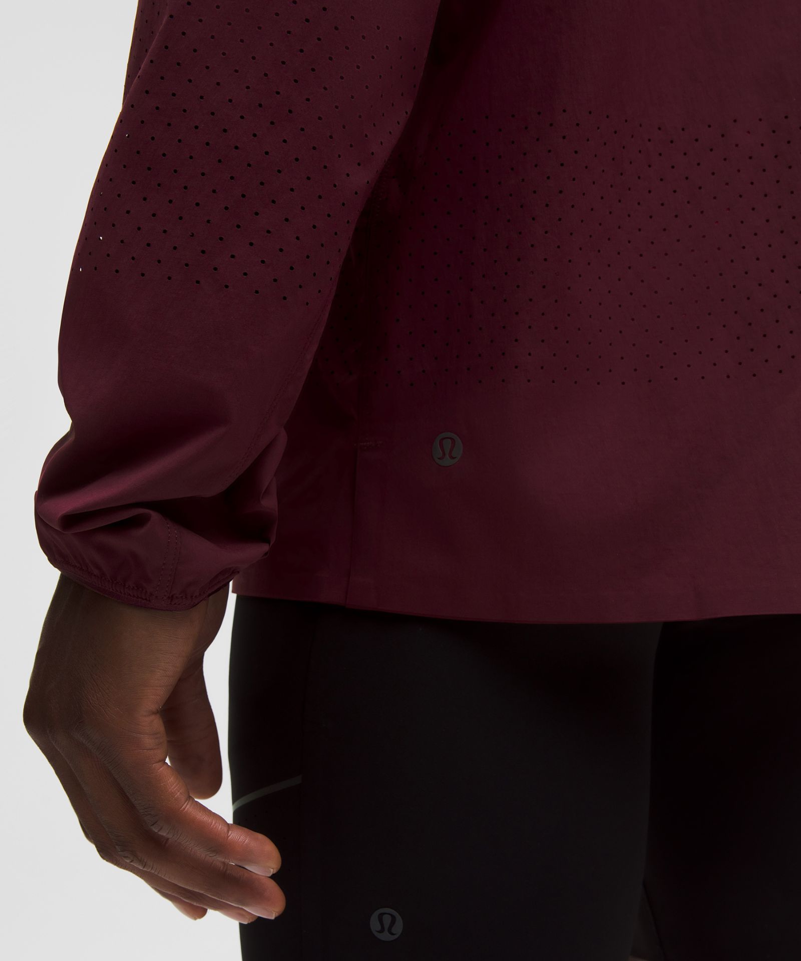 Lululemon Perforated Running Overshirt — фото 7