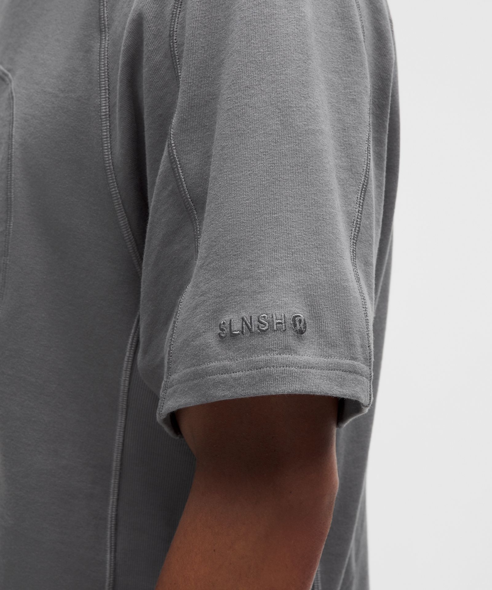 Мужская рубашка с коротким рукавом Lululemon из органического хлопка — фото 6