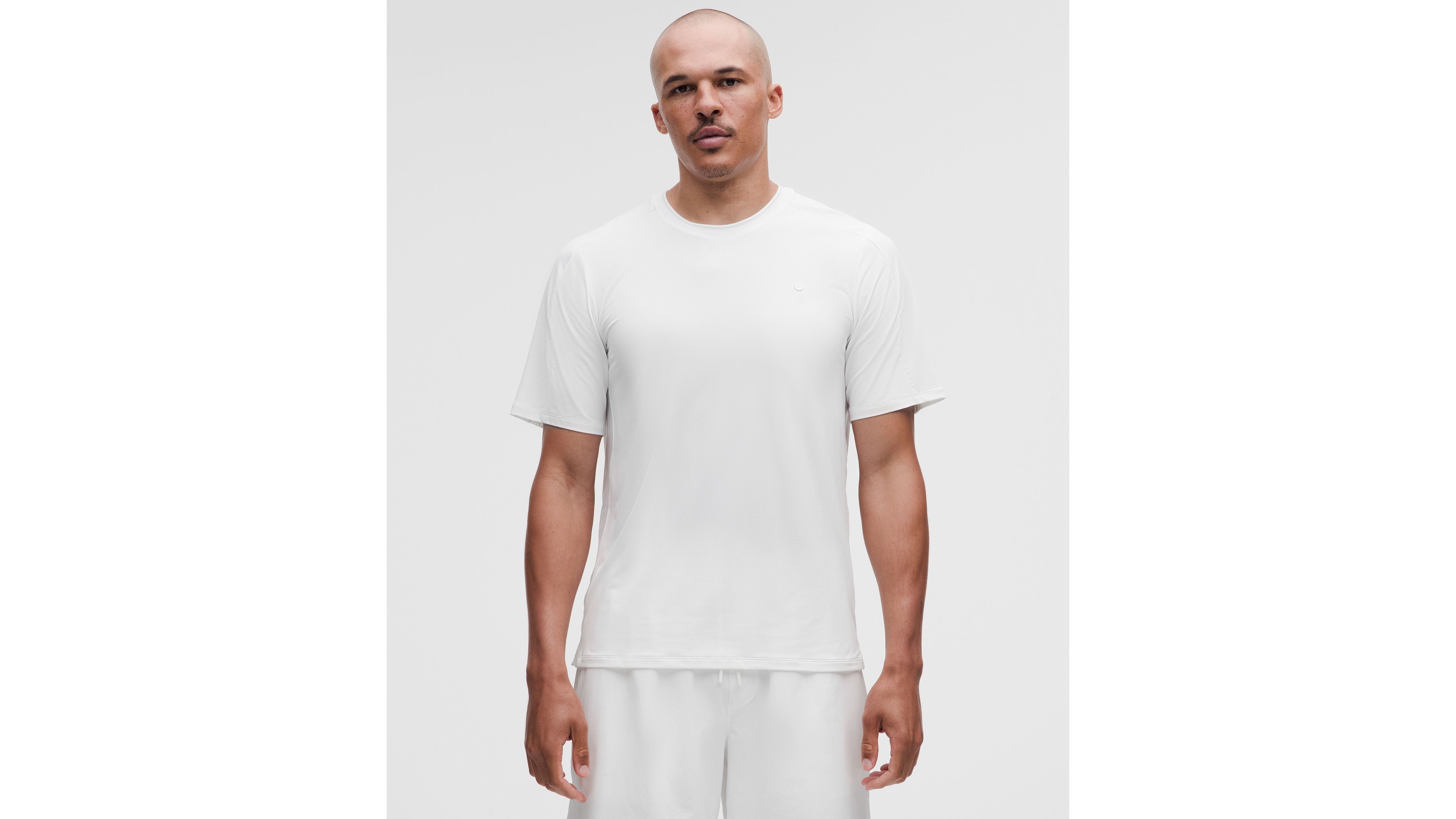 UV-Protective Mesh Panelled Tennis Shirt