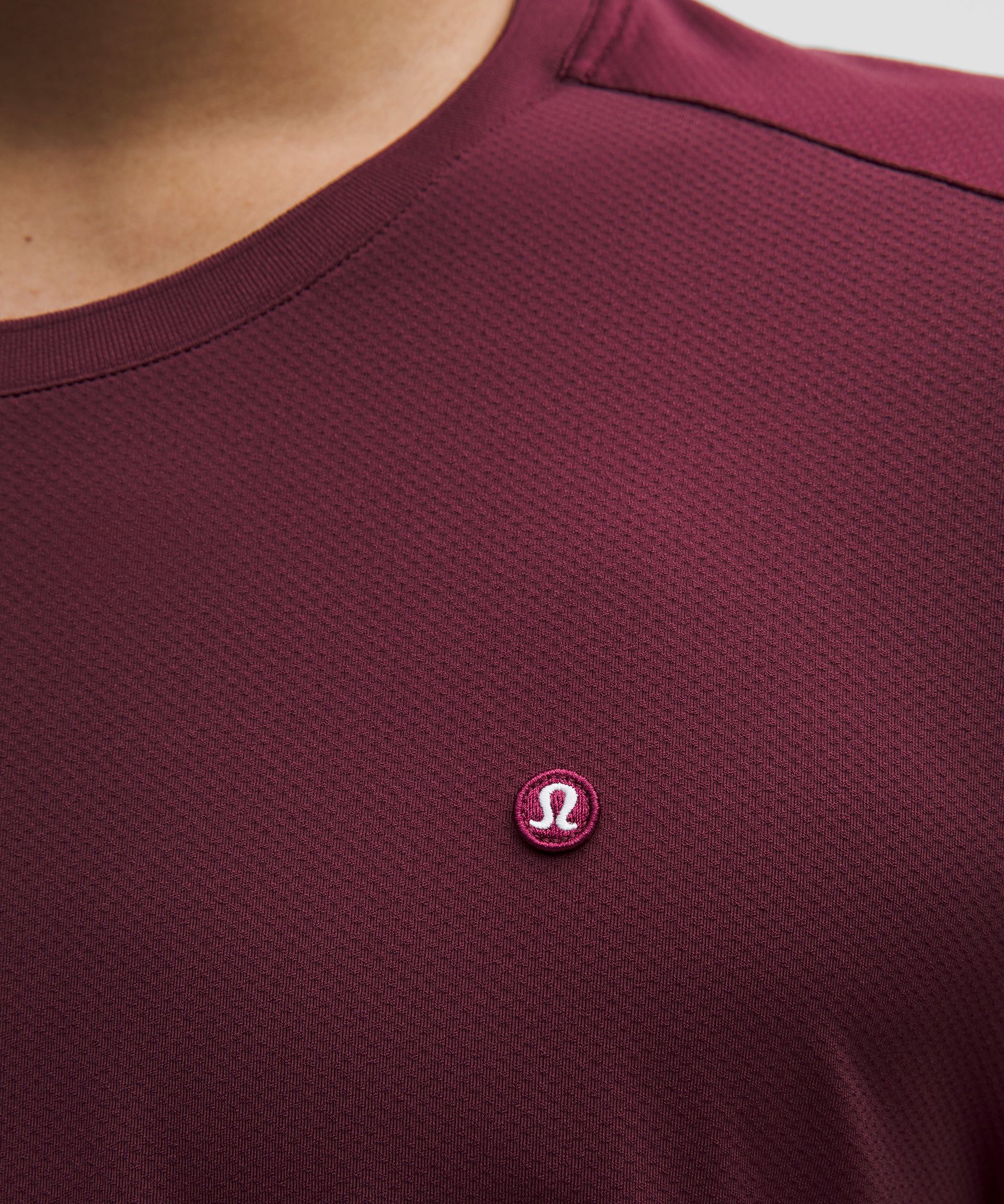 UV-Protective Mesh Panelled Tennis Shirt