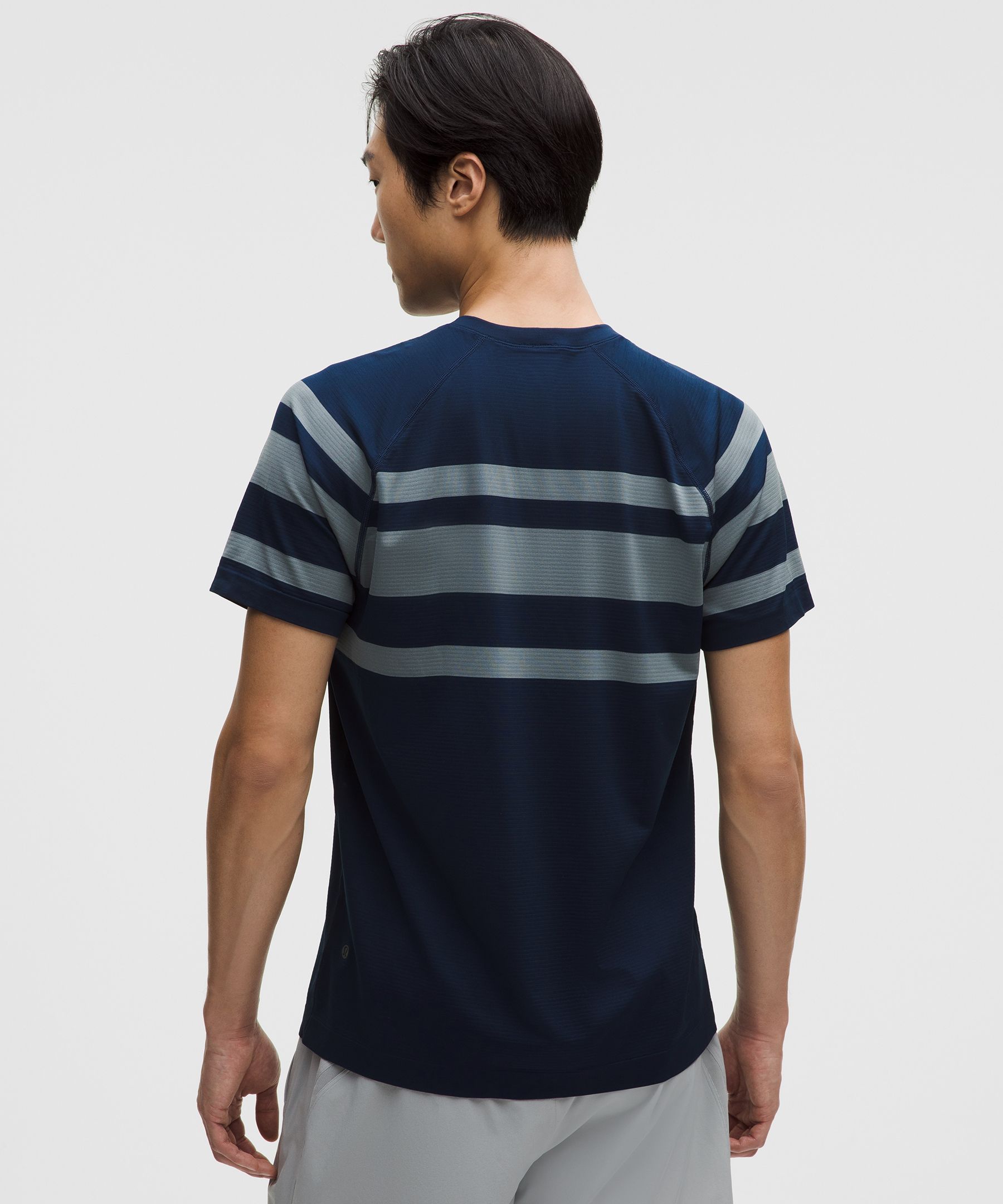 Metal Vent Tech Short-Sleeve Shirt