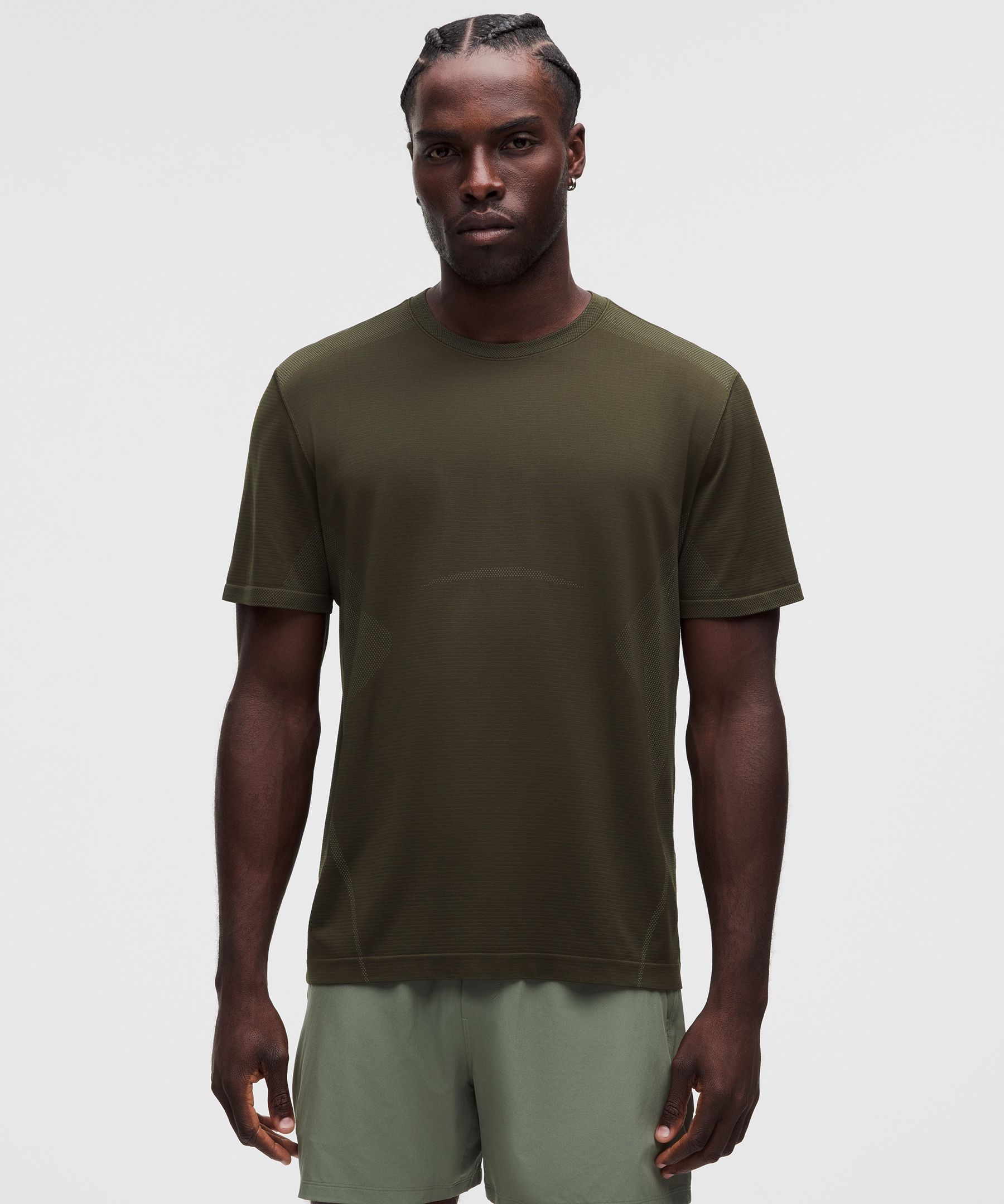 lululemon  Metal Vent Tech Relaxed-Fit Short-Sleeve Shirt Training - Size S - Green,olive