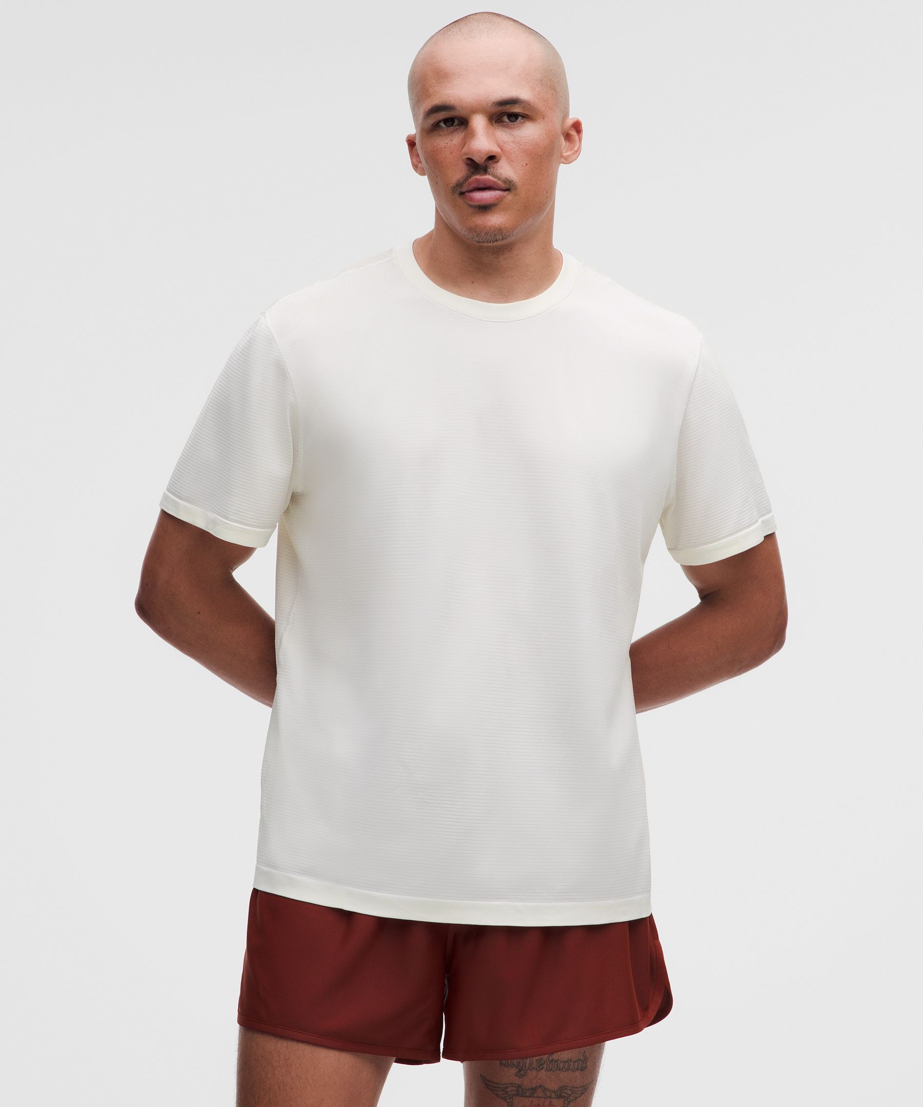Metal Vent Tech Kurzarmshirt im Relaxed Fit *Training