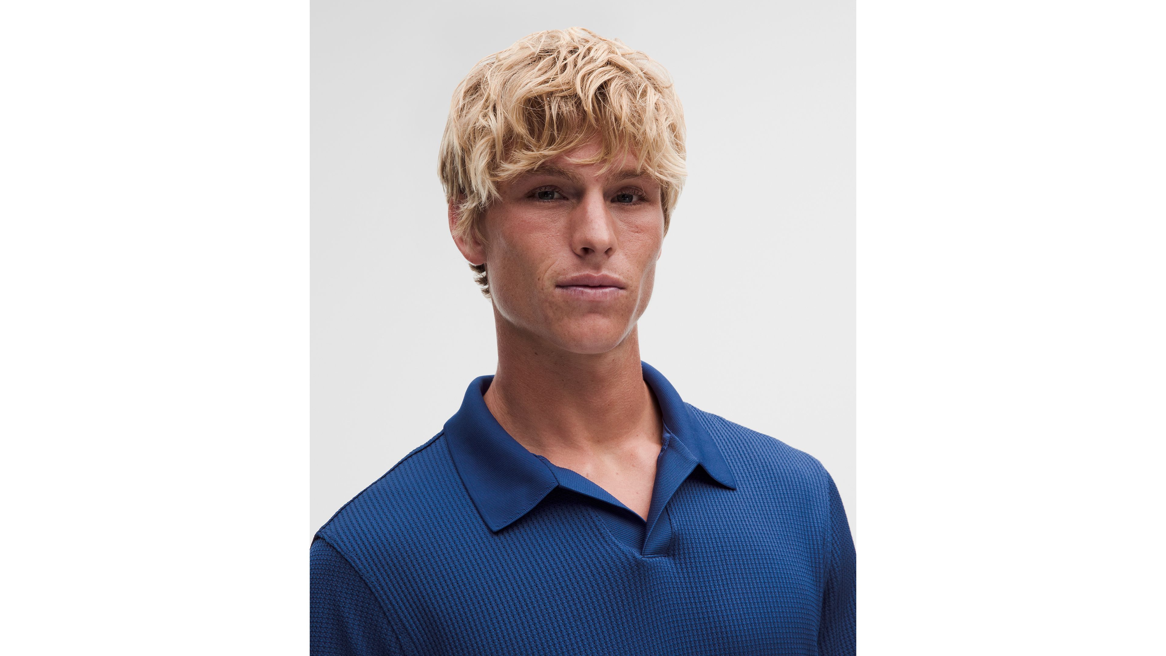 Textured Seamless Polo Shirt
