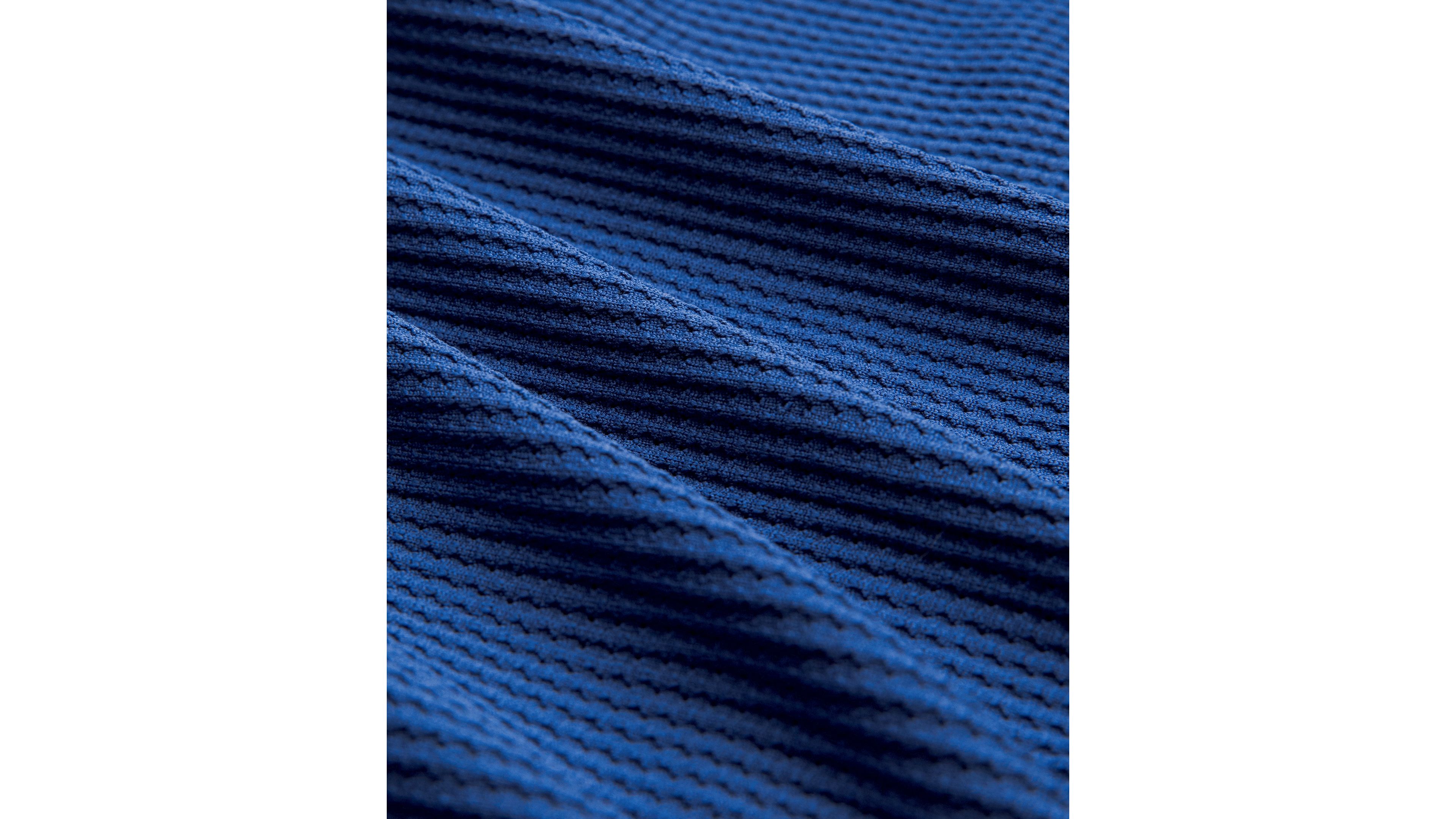 Textured Seamless Polo Shirt