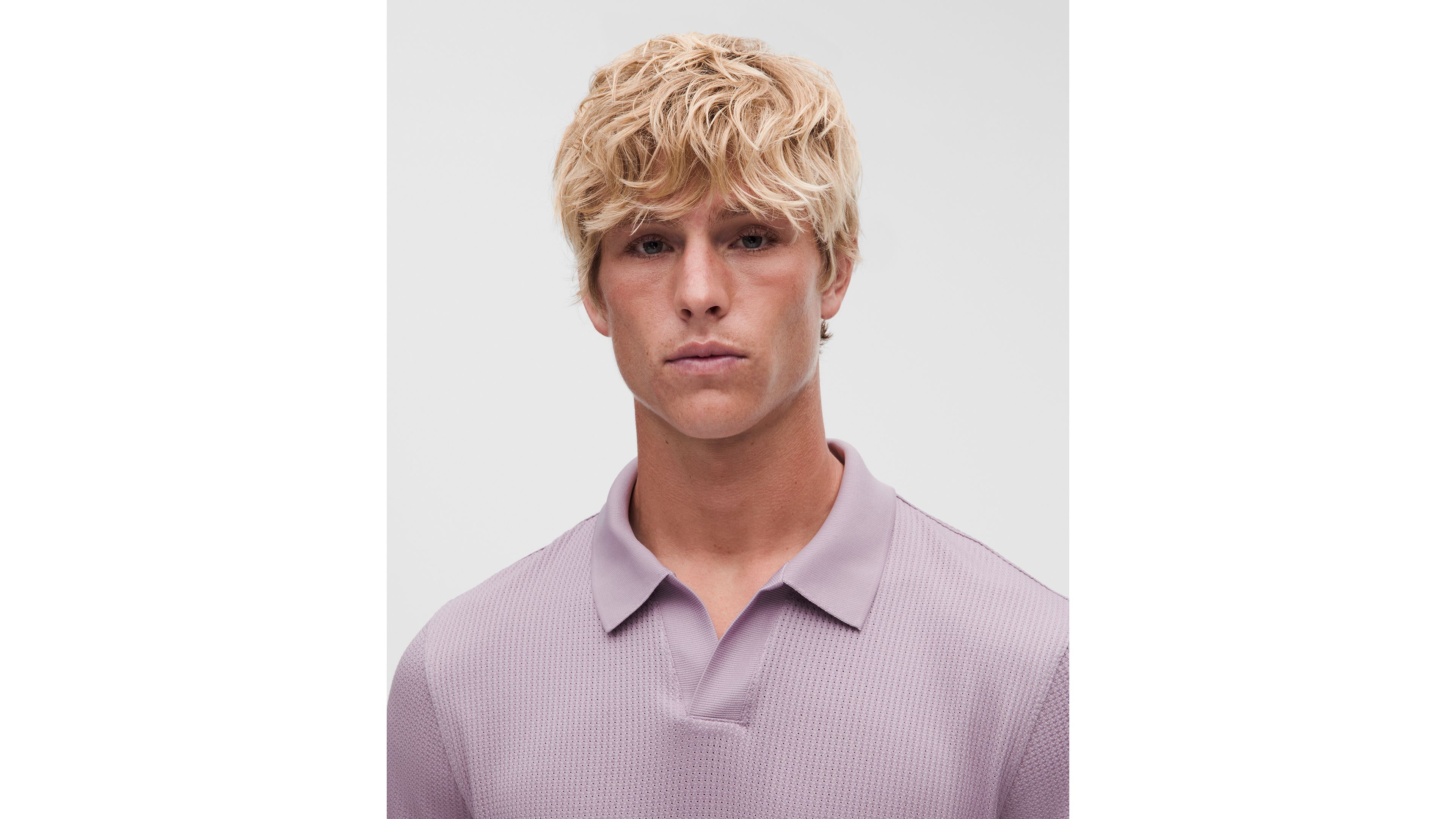 Textured Seamless Polo Shirt
