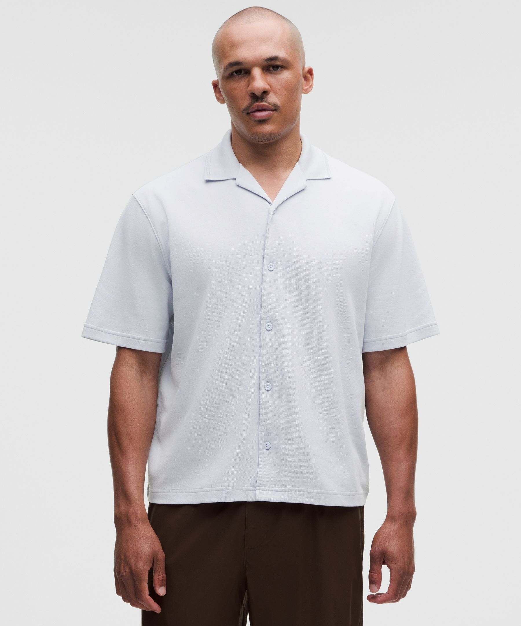 Camisa con cuello fluido Pique Performer