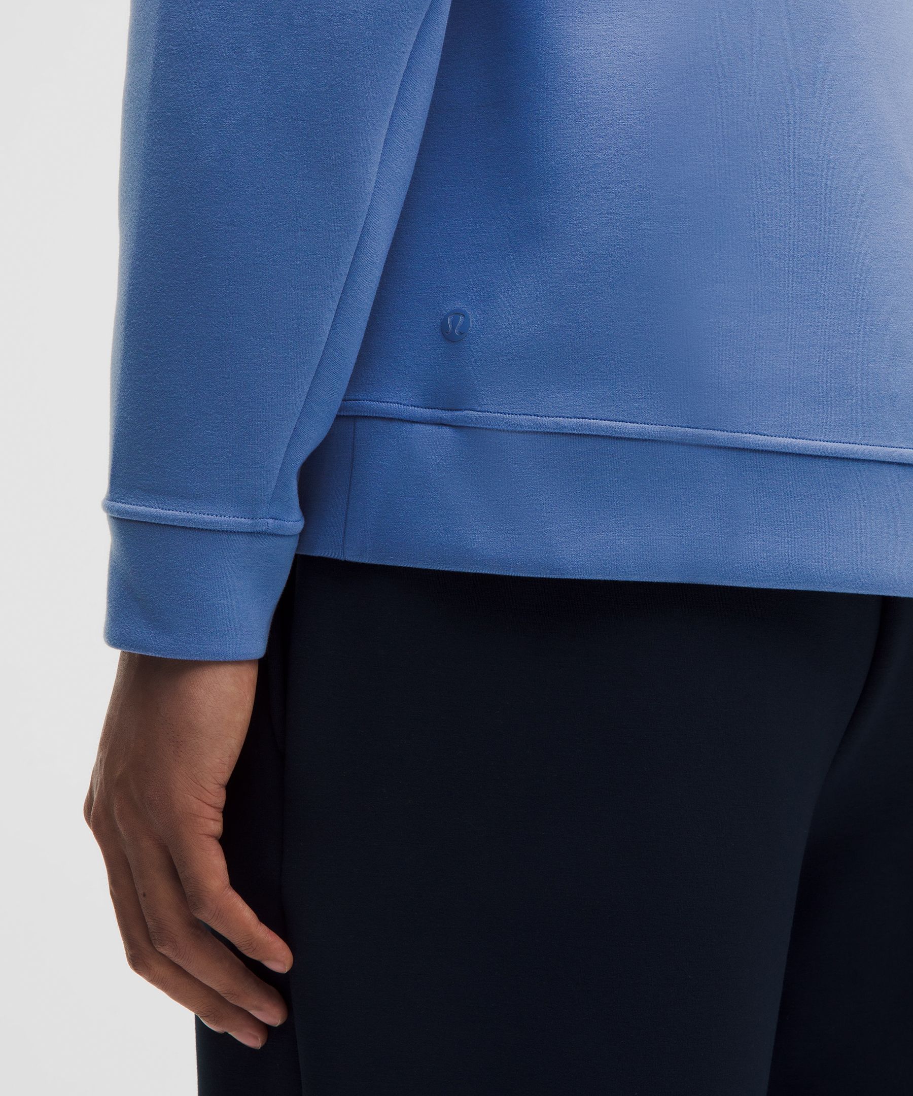 Smooth Spacer Classic-Fit Crew