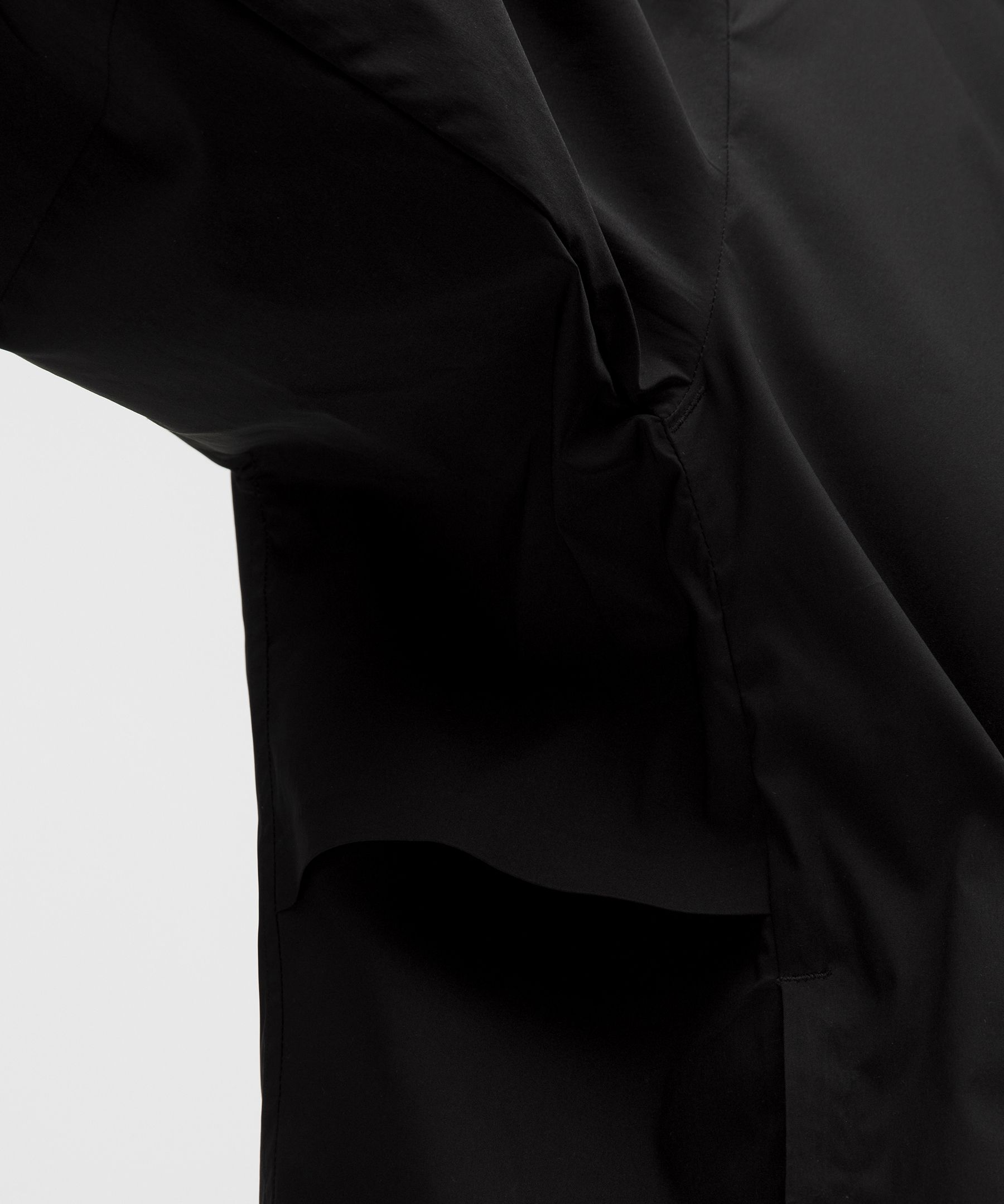 Multi-Pocket Ventilated Jacket