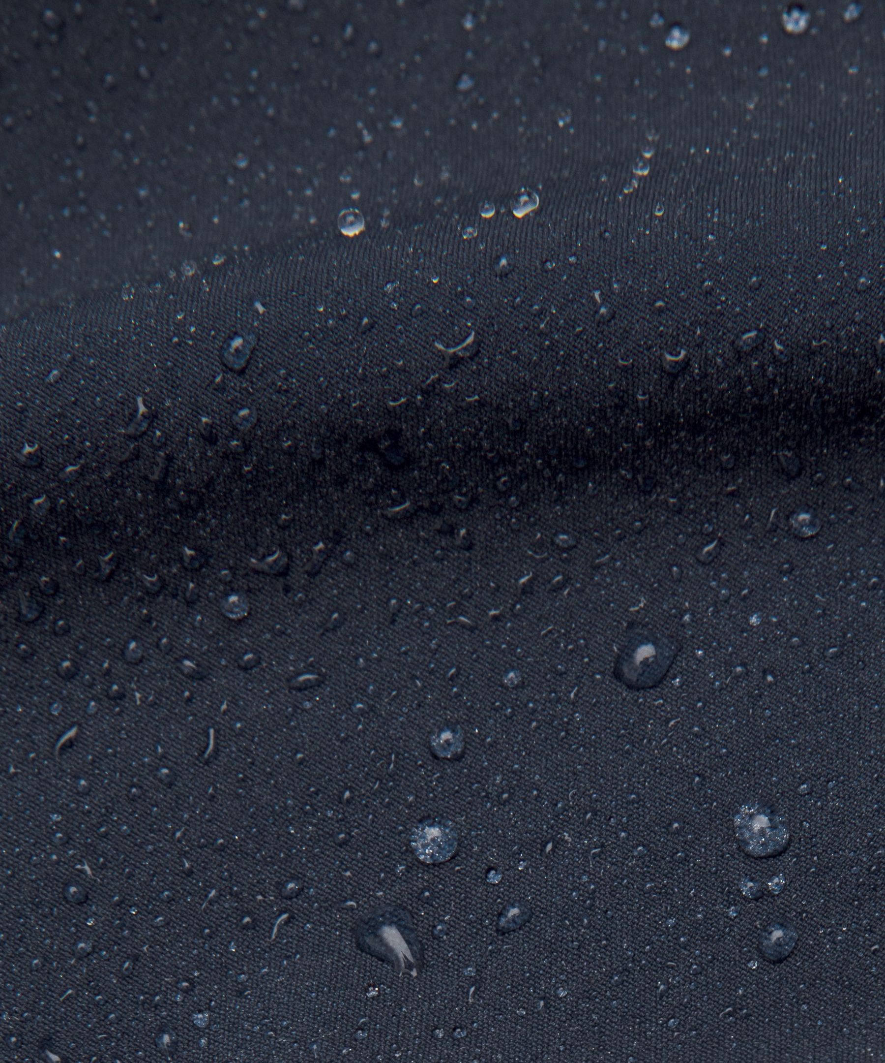 Water-Repellent Golf Pullover *Graphic