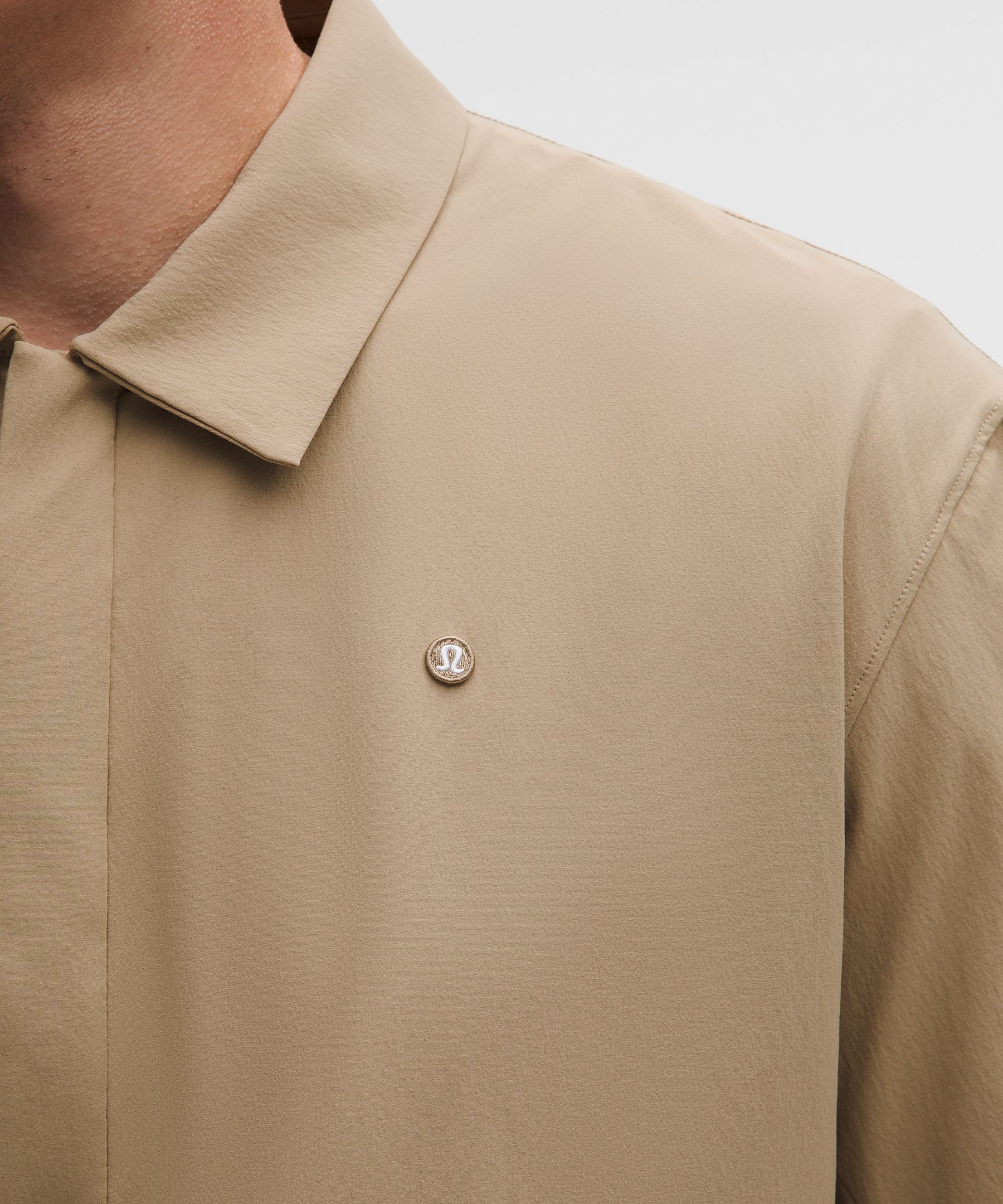 Water-Repellent Golf Pullover *Graphic