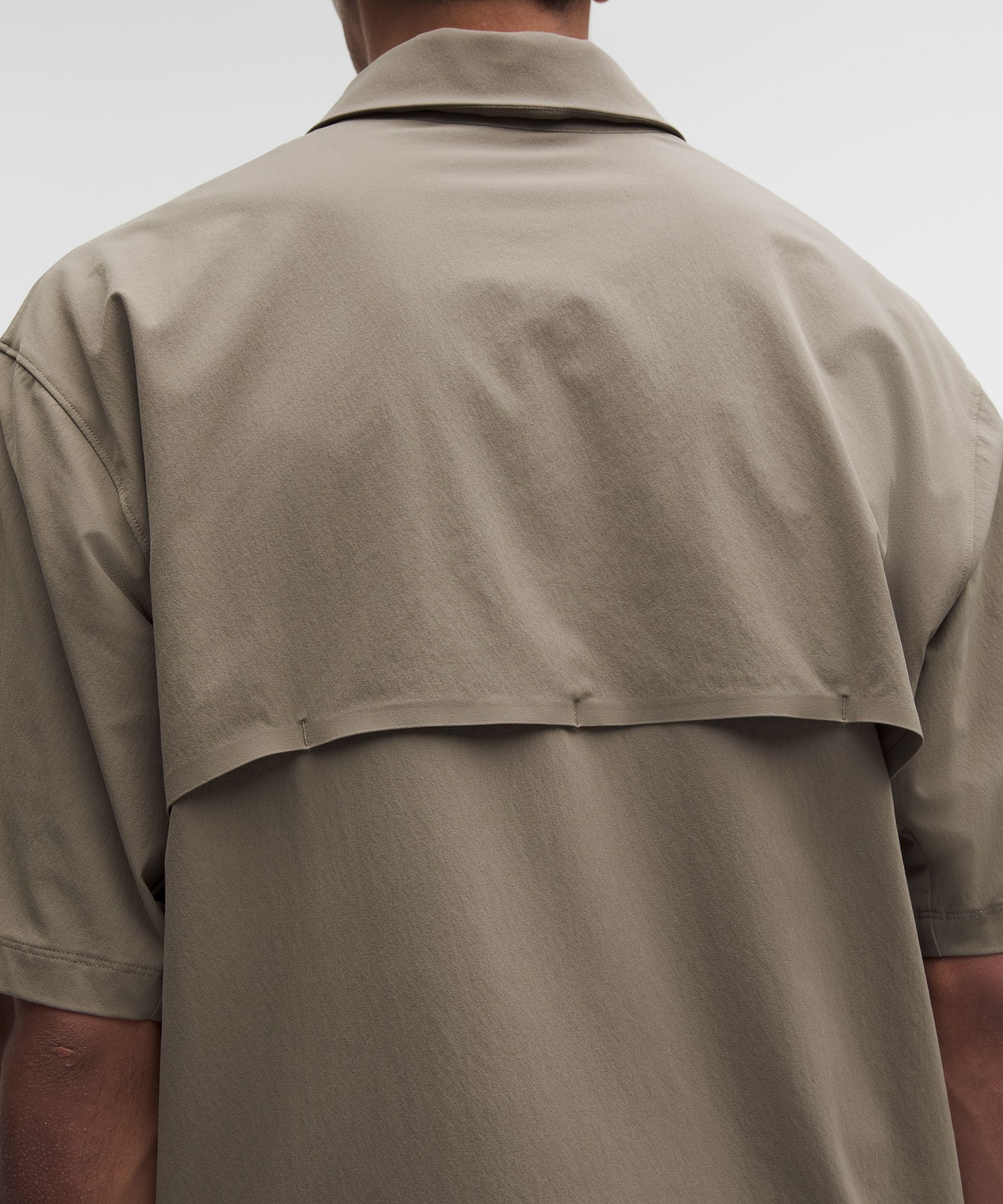 Water-Repellent Golf Pullover