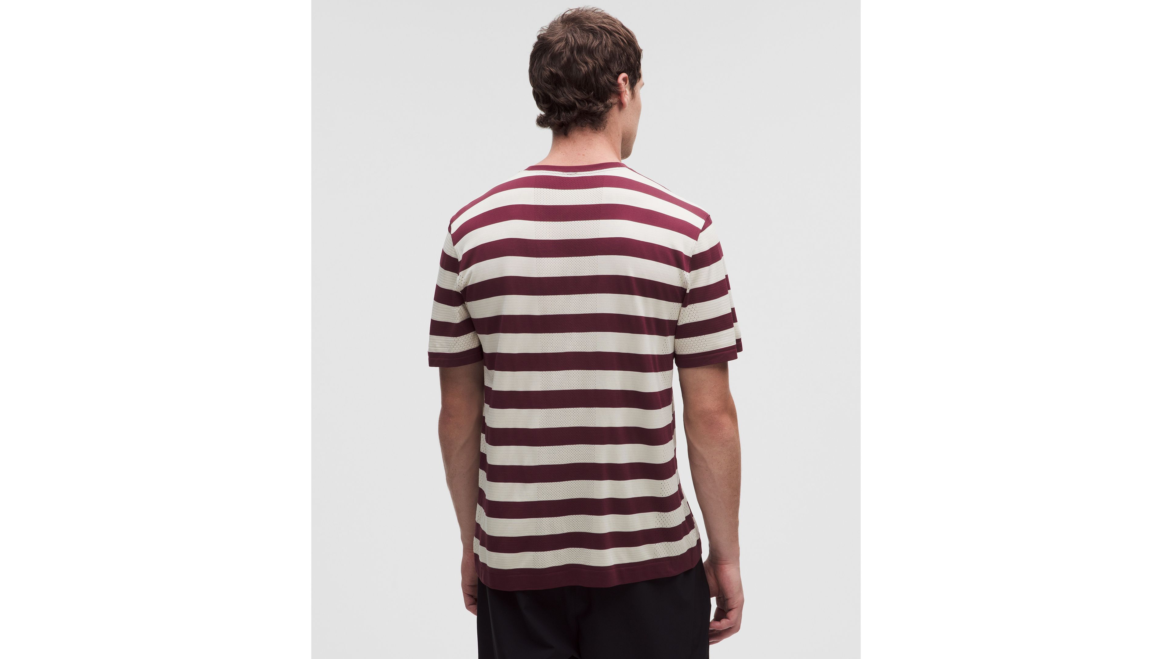 Metal Vent Tech Relaxed-Fit Short-Sleeve Shirt
