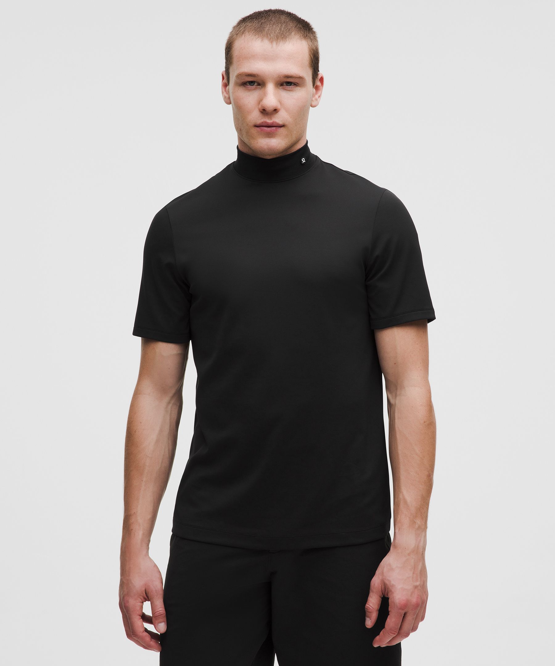 Men's ShowZero™ Slim-Fit Mockneck Shirt