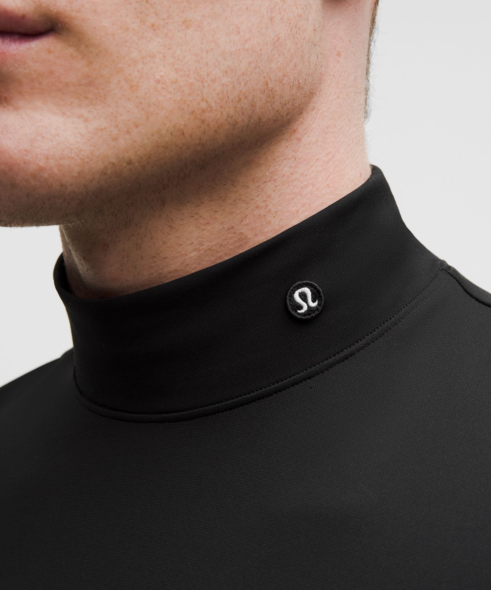 Мужская футболка Lululemon Slim-Fit Mockneck ShowZero — фото 6