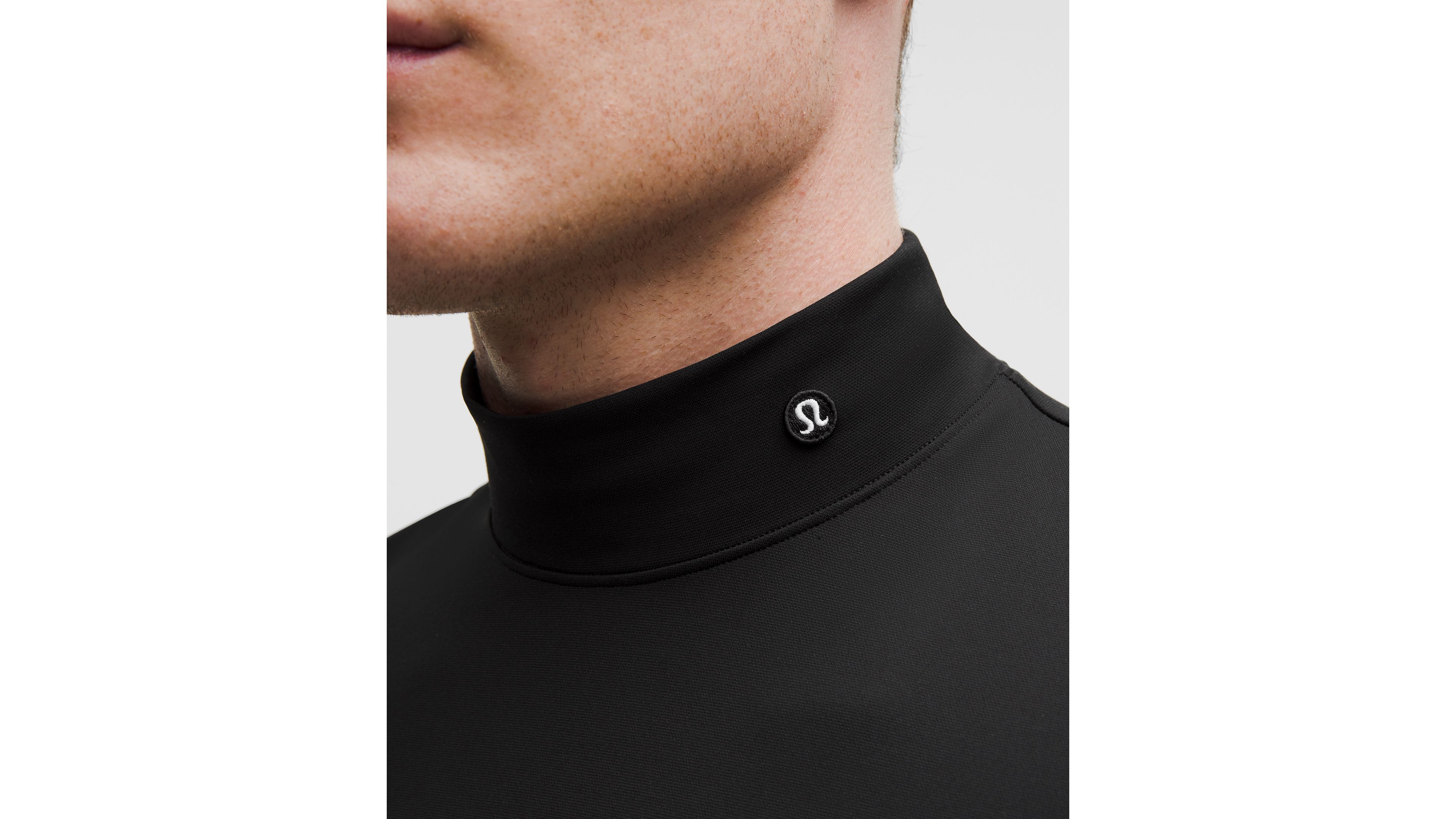 ShowZero™ Slim-Fit Mockneck Shirt