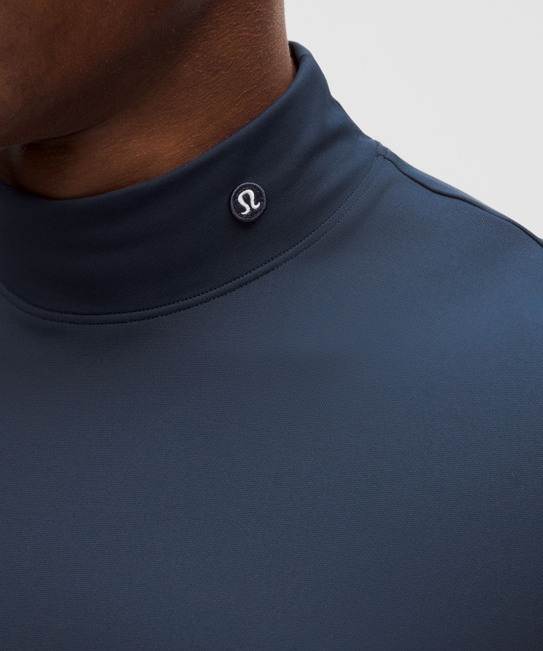 Men's ShowZero™ Slim-Fit Mockneck Shirt