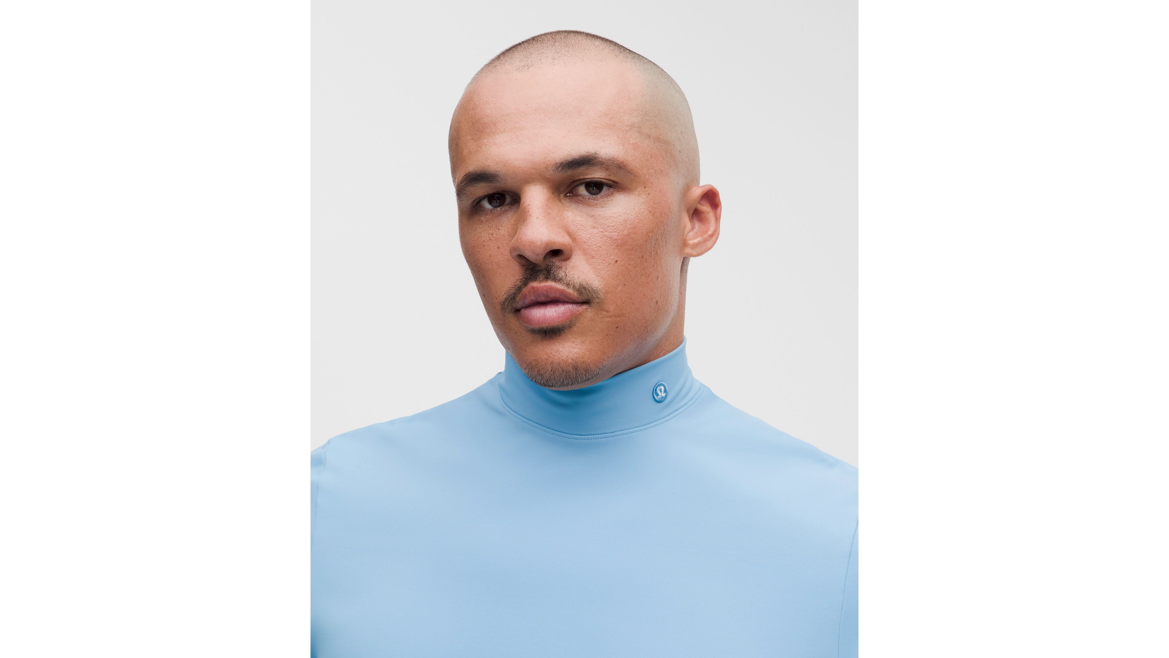ShowZero™ Slim-Fit Mockneck Shirt