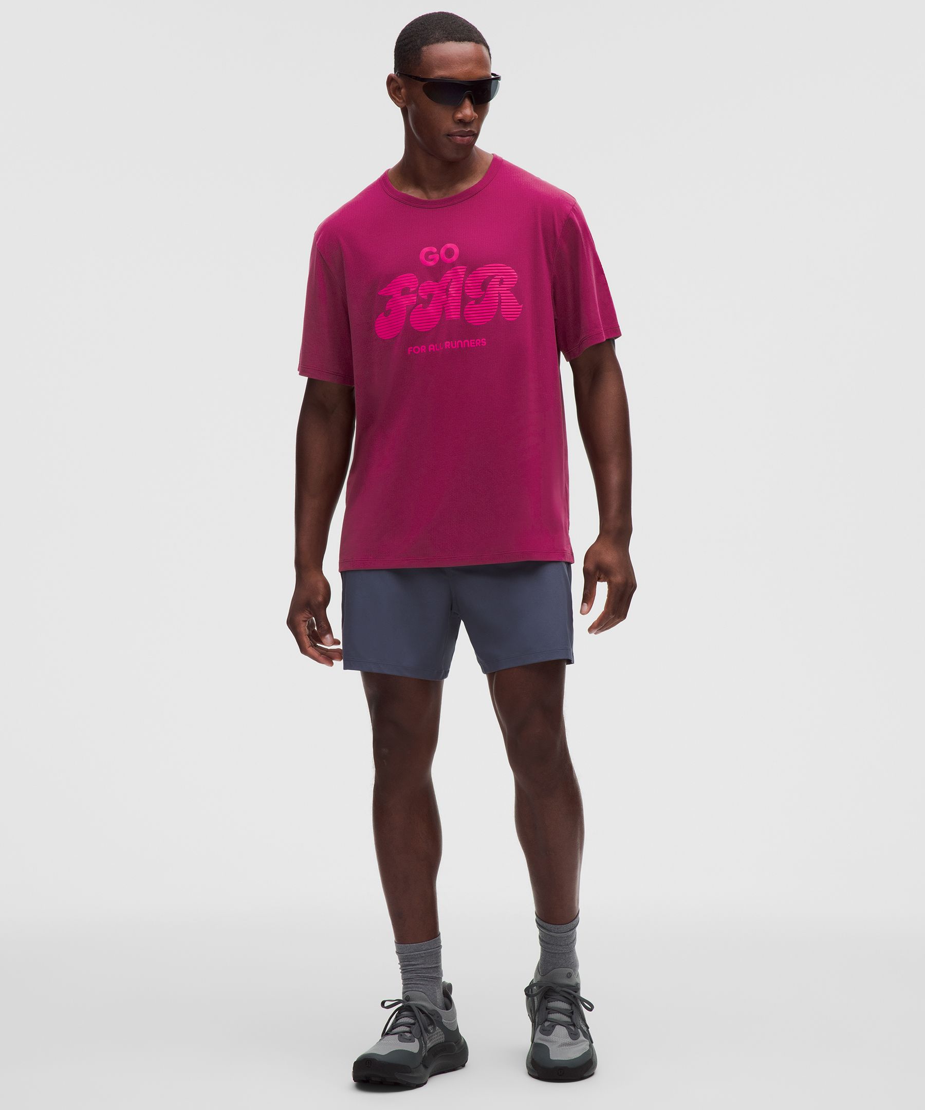 Mile Maker Mesh Short-Sleeve Shirt *Run Graphic