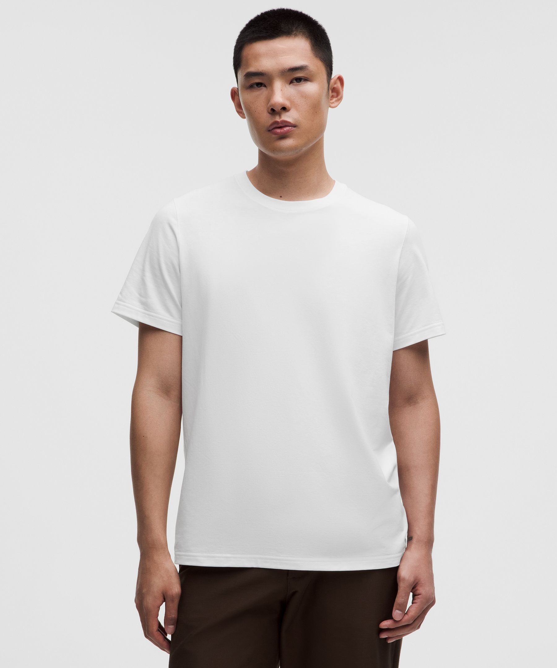 T-shirt classique en m&eacute;lange de coton