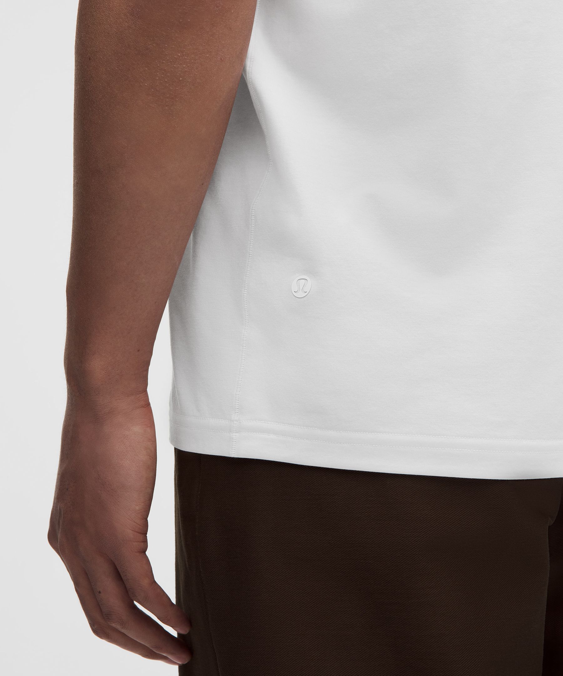 T-shirt classique en m&eacute;lange de coton